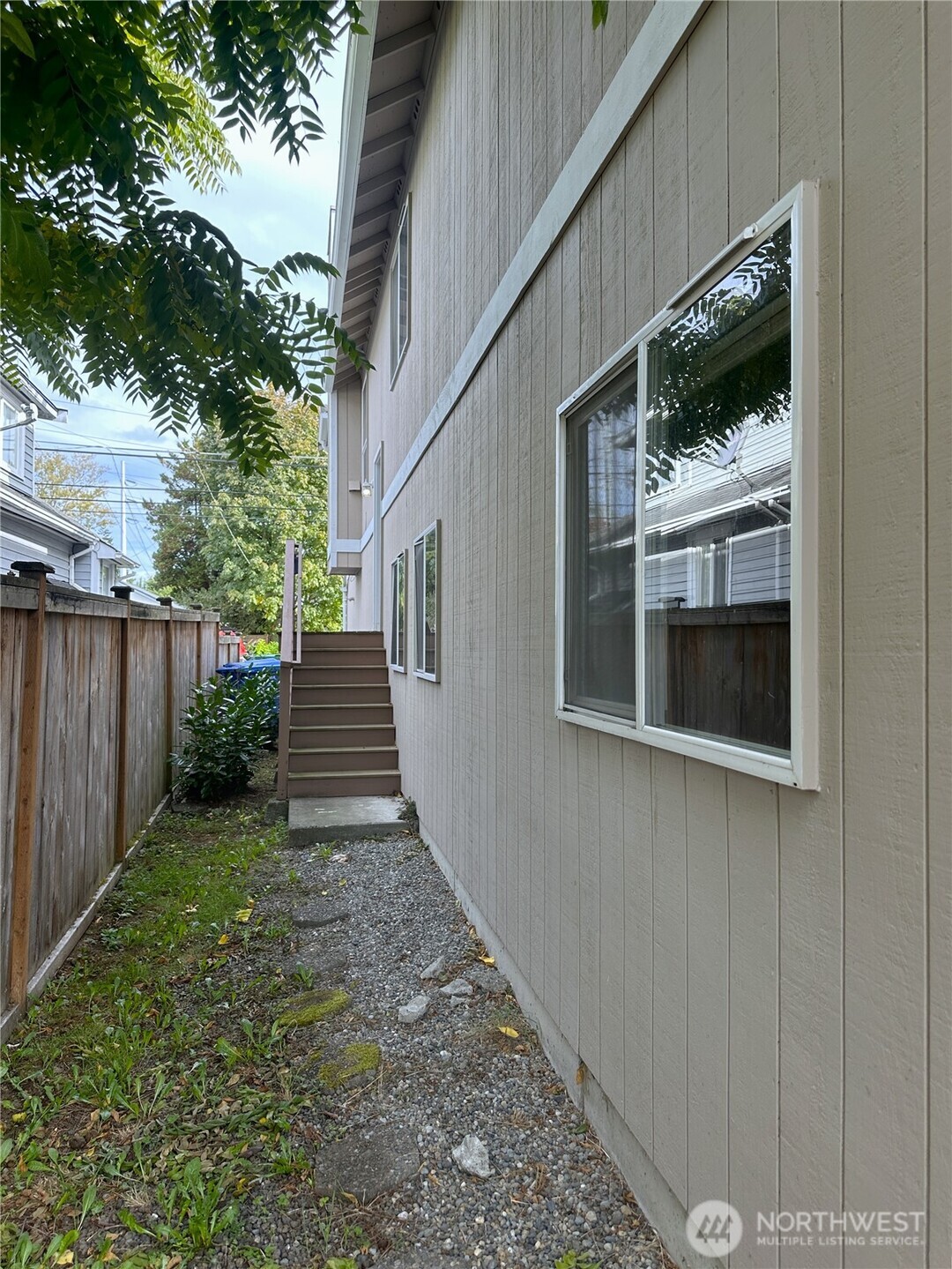 10539 Evanston Avenue Property Photo 33