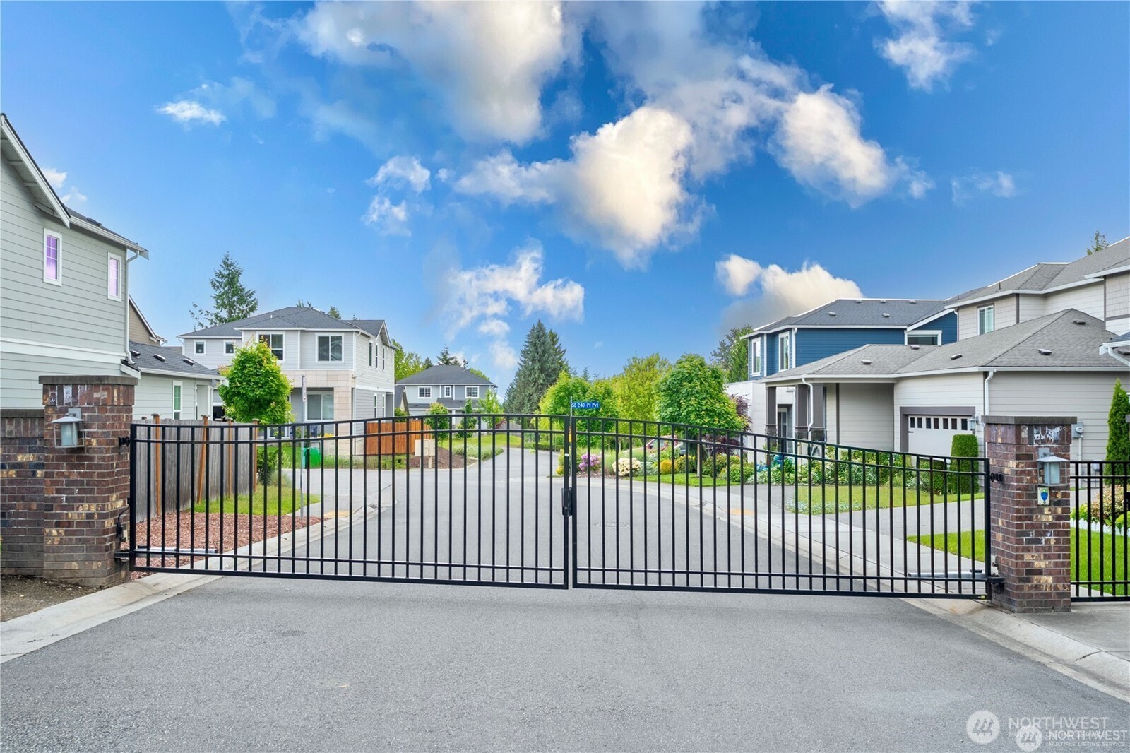 14126 SE 240th Place Property Photo 1