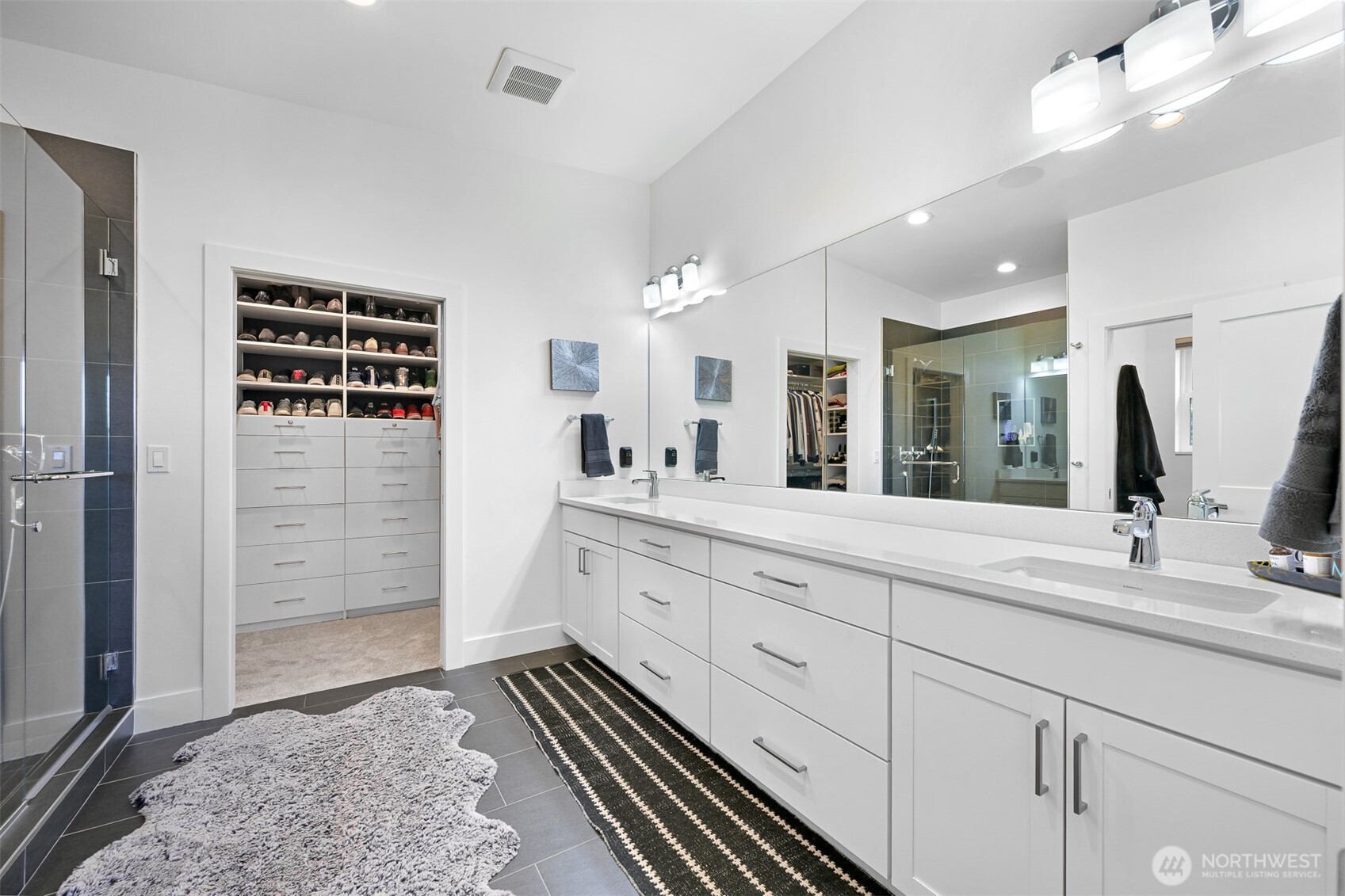 1105 40th Street Property Photo 25