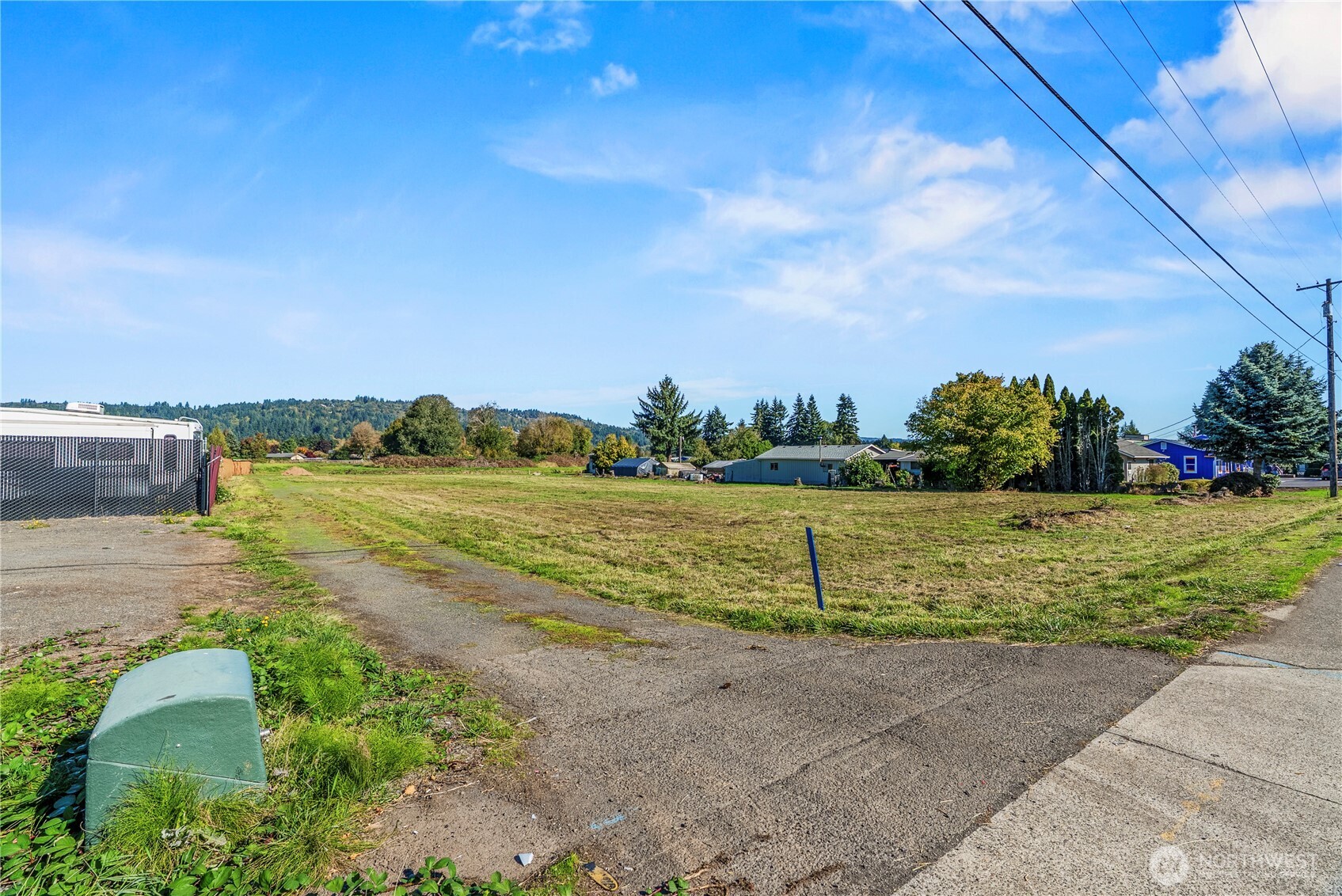4504 Ocean Beach Highway Property Photo 6