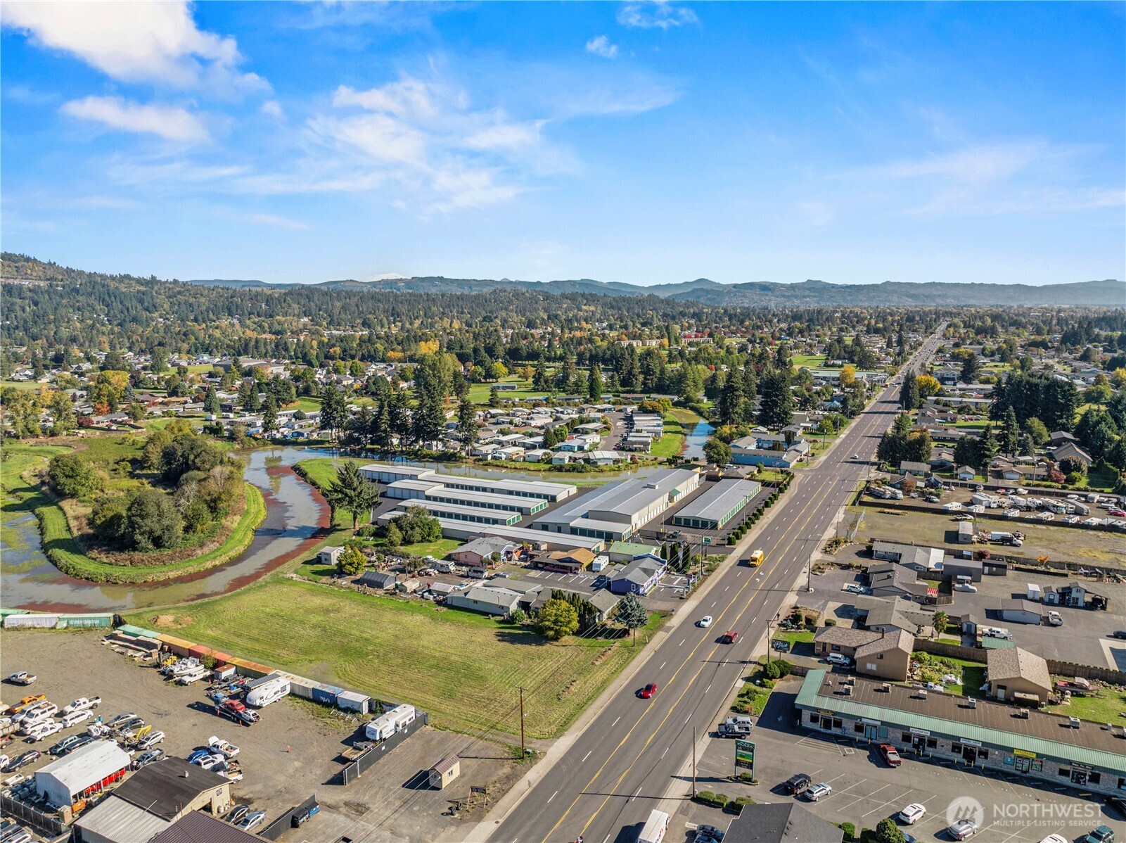 4504 Ocean Beach Highway Property Photo 17