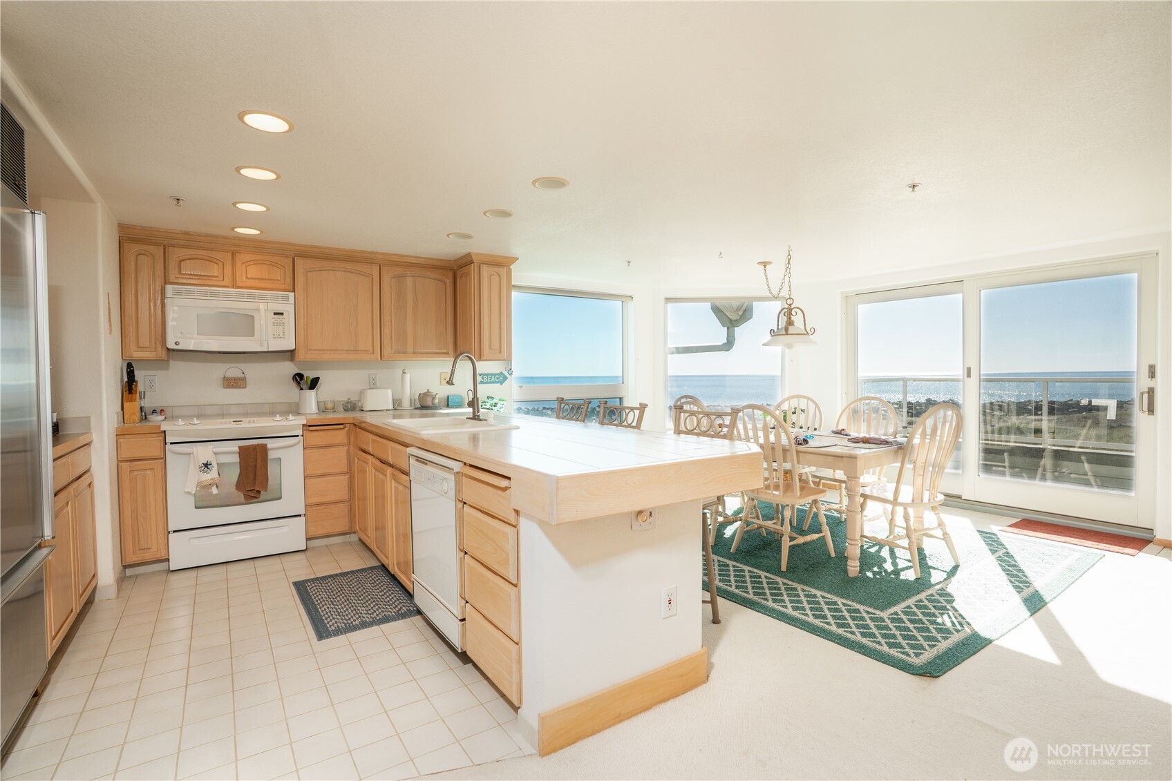 1599 E Ocean Shores Boulevard 3 Property Photo 13
