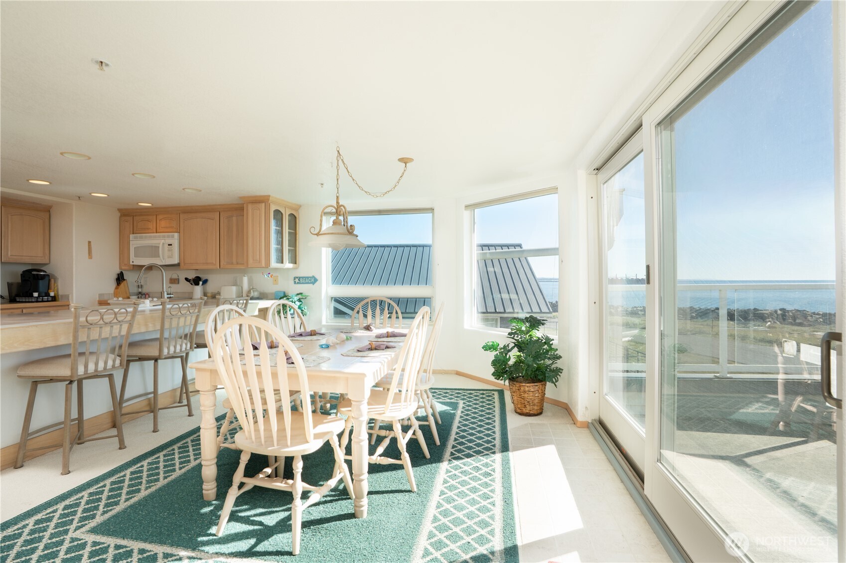 1599 E Ocean Shores Boulevard 3 Property Photo 14