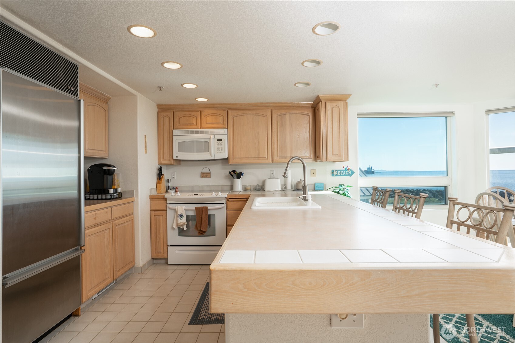 1599 E Ocean Shores Boulevard 3 Property Photo 16
