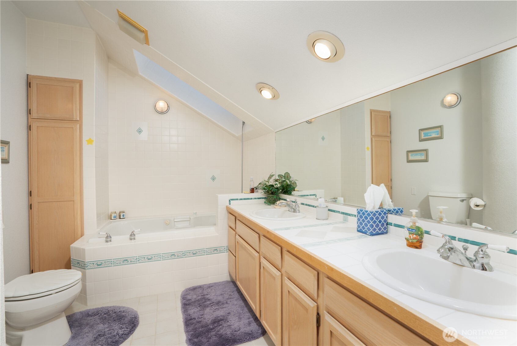 1599 E Ocean Shores Boulevard 3 Property Photo 28