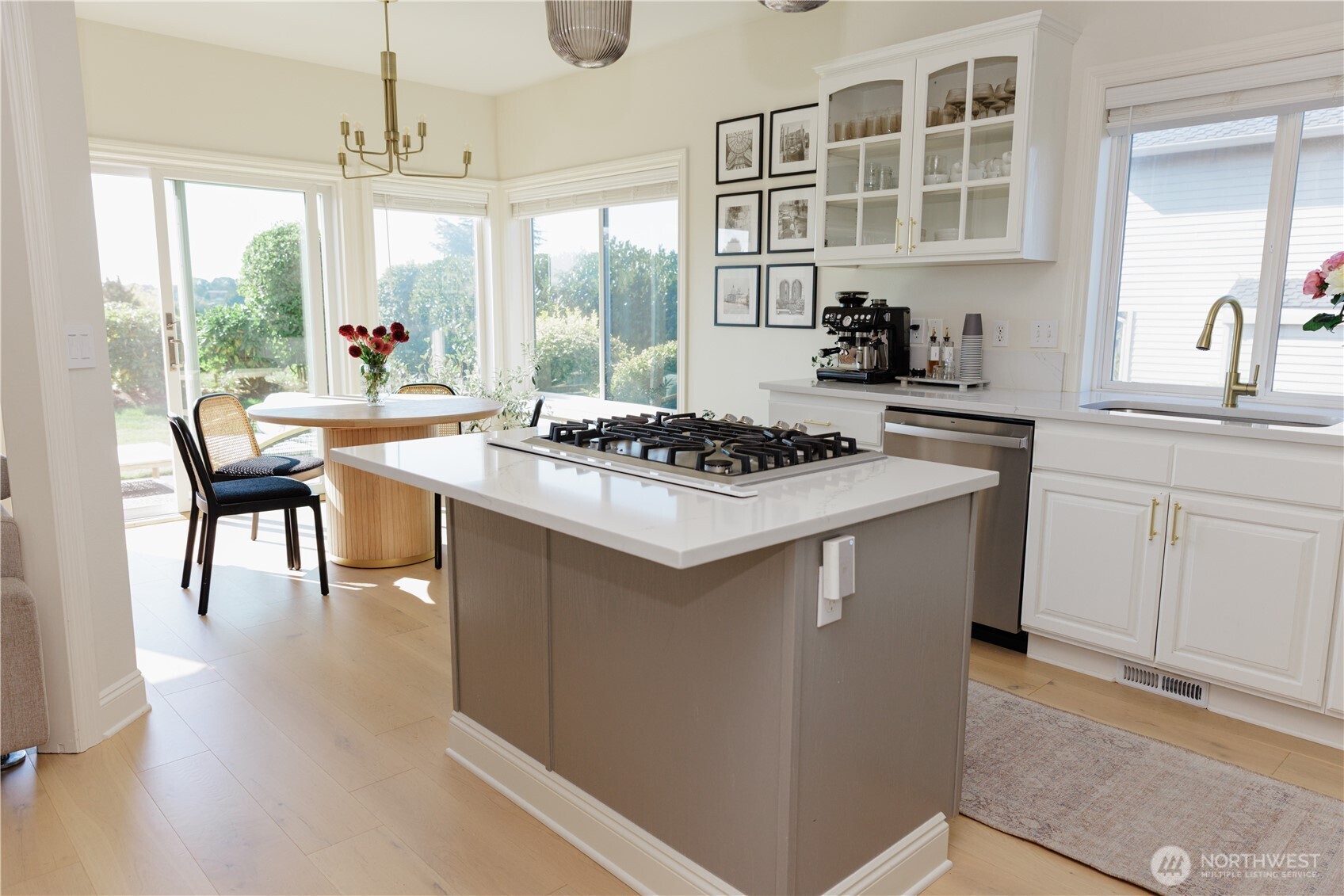 3914 Fairwood Boulevard Property Photo 12