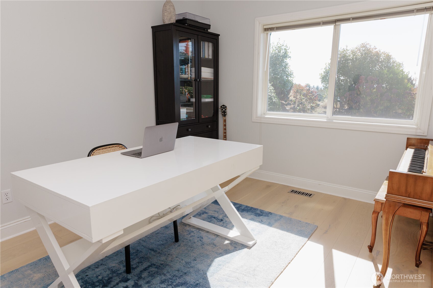 3914 Fairwood Boulevard Property Photo 19