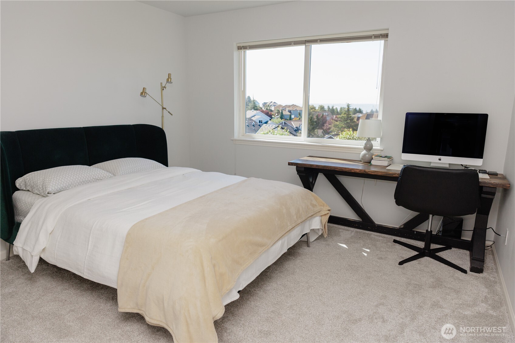 3914 Fairwood Boulevard Property Photo 27