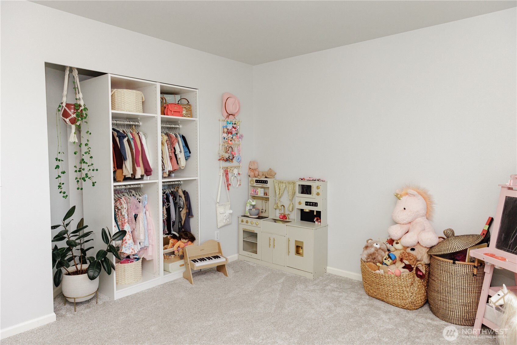 3914 Fairwood Boulevard Property Photo 30