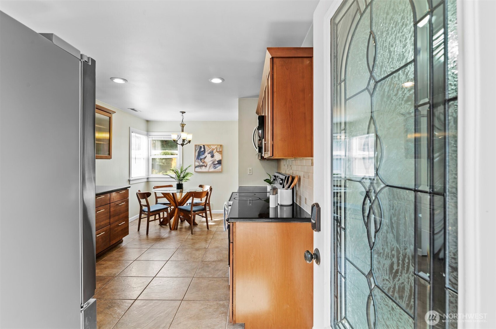 9728 45th Avenue Property Photo 8