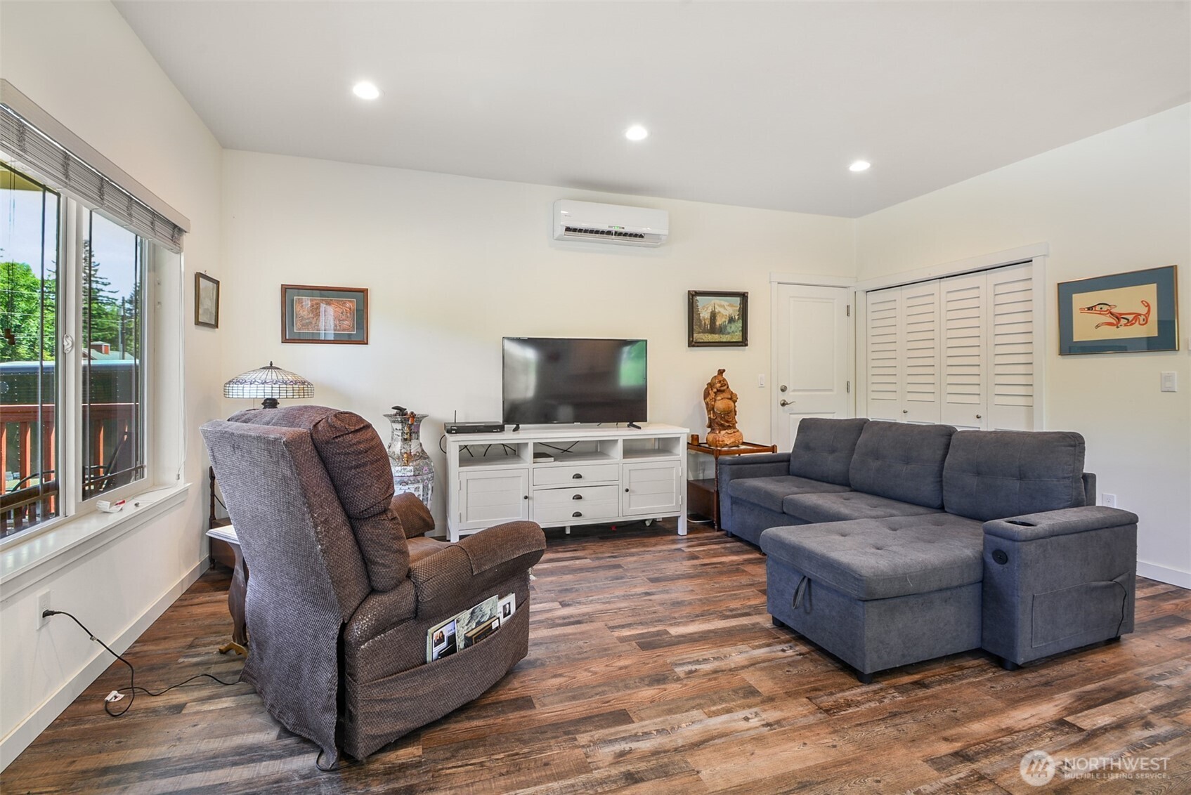 1016 288th Street B Property Photo 7