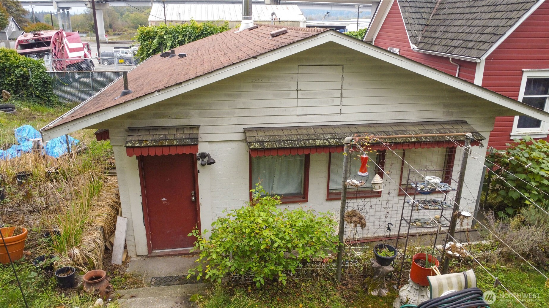 3520 Everett Avenue Property Photo 2