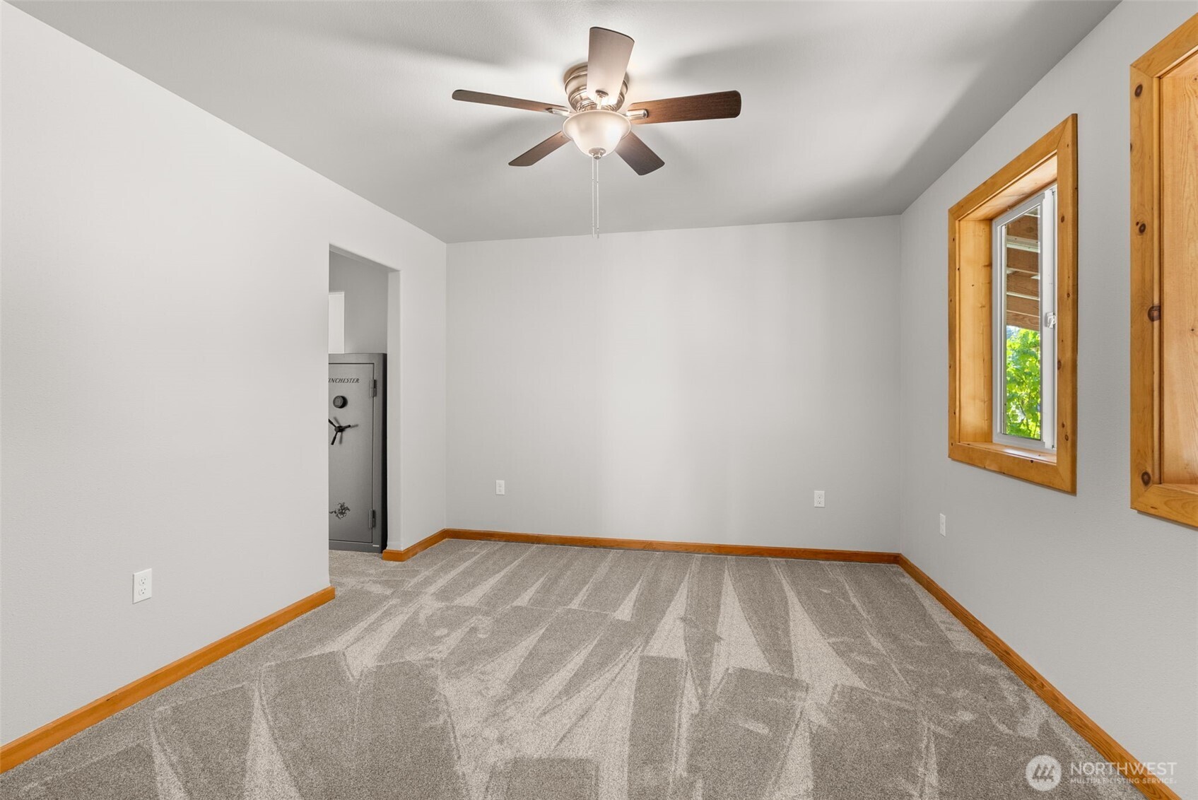 259 10 Tooley Rd 10 Property Photo 14