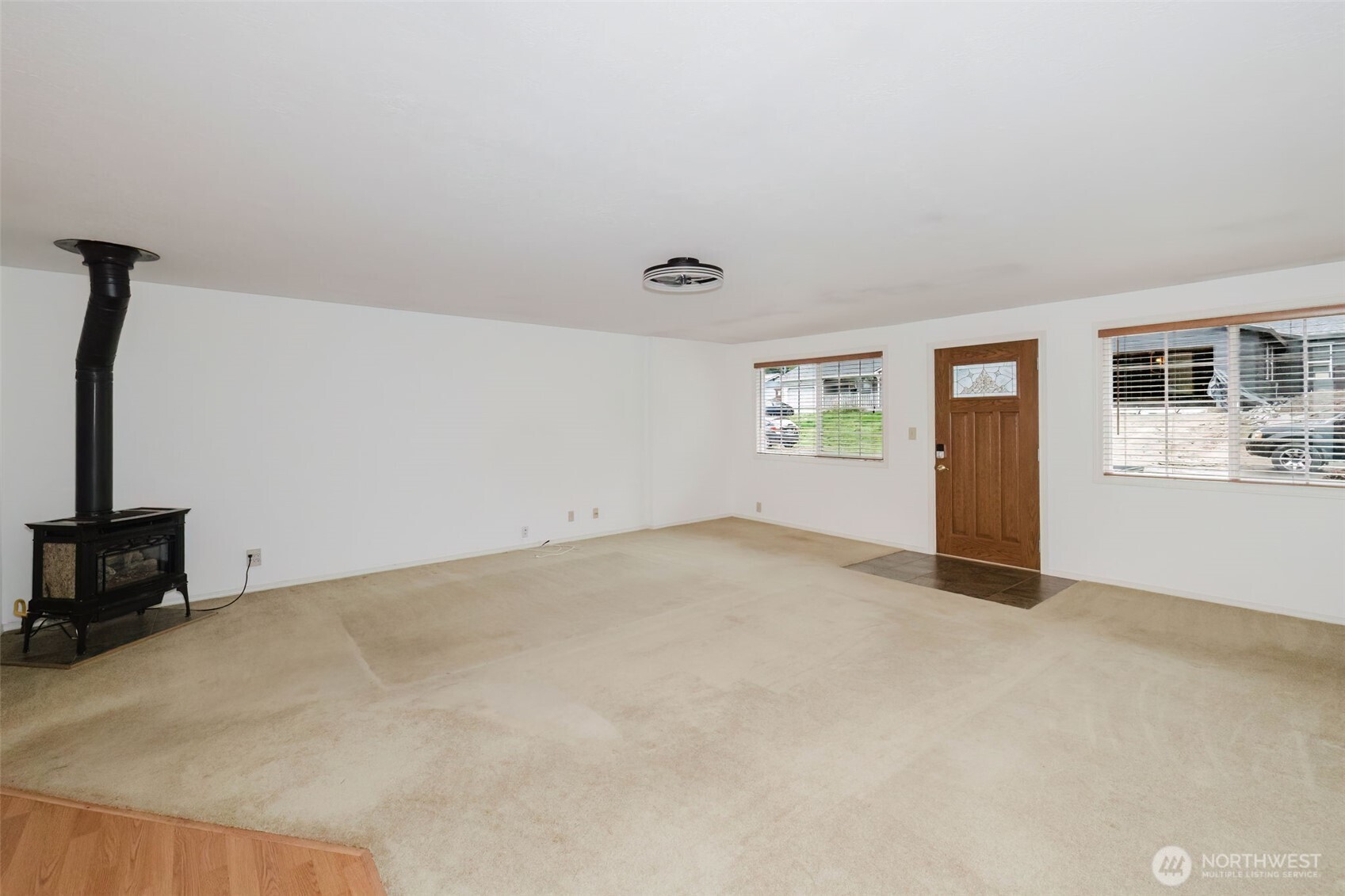 7600 Sandy Way Property Photo 5