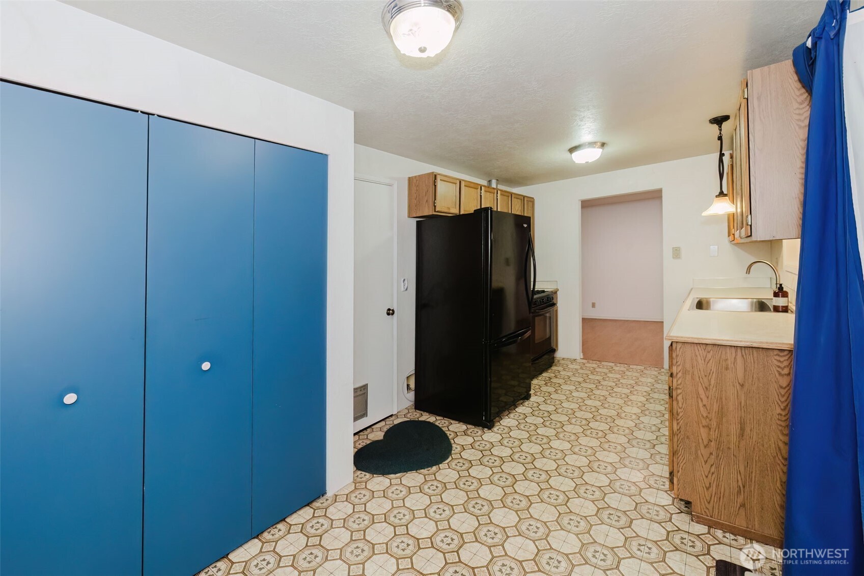 7600 Sandy Way Property Photo 9