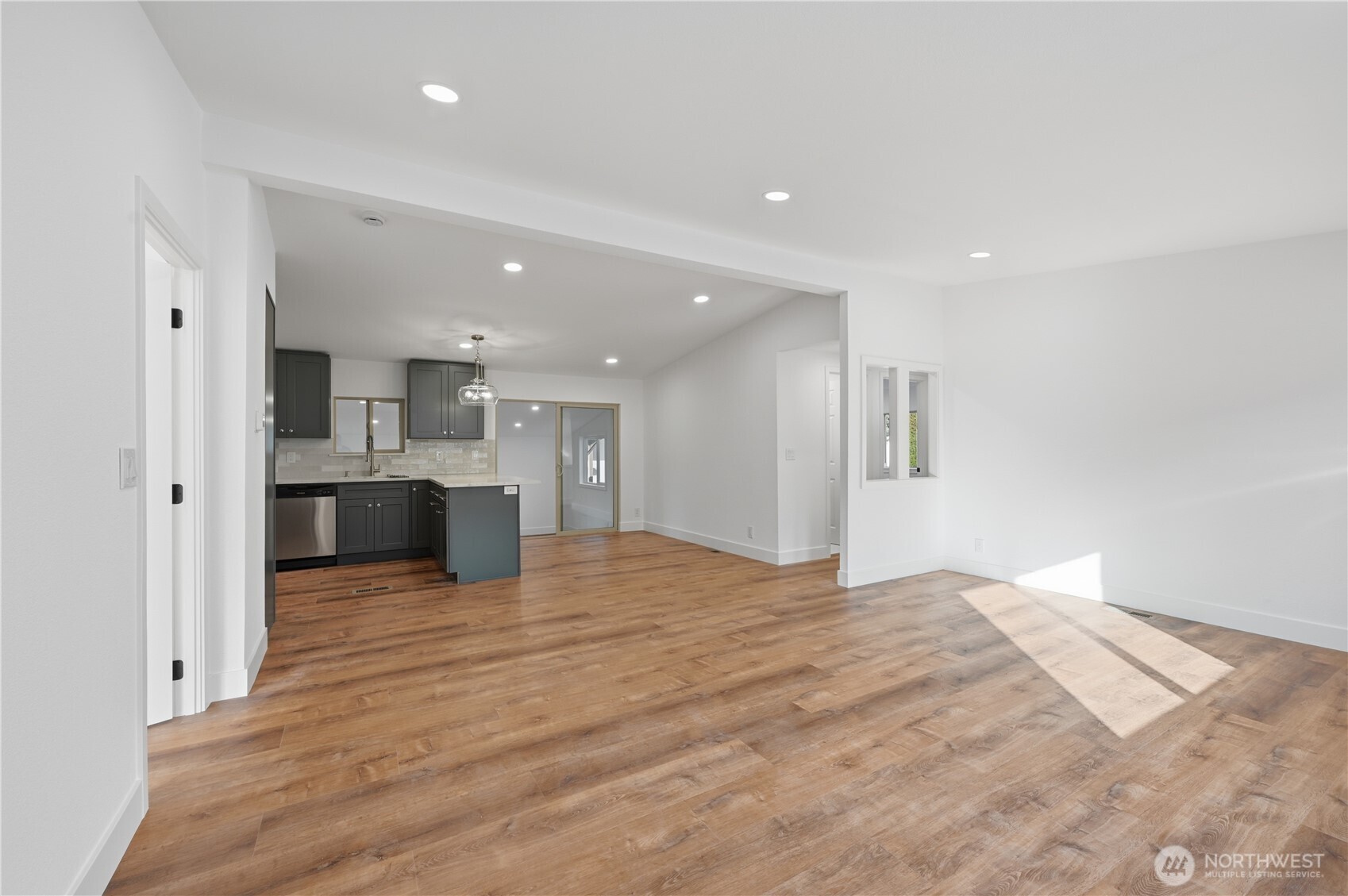 19920 67th Avenue 40 Property Photo 5