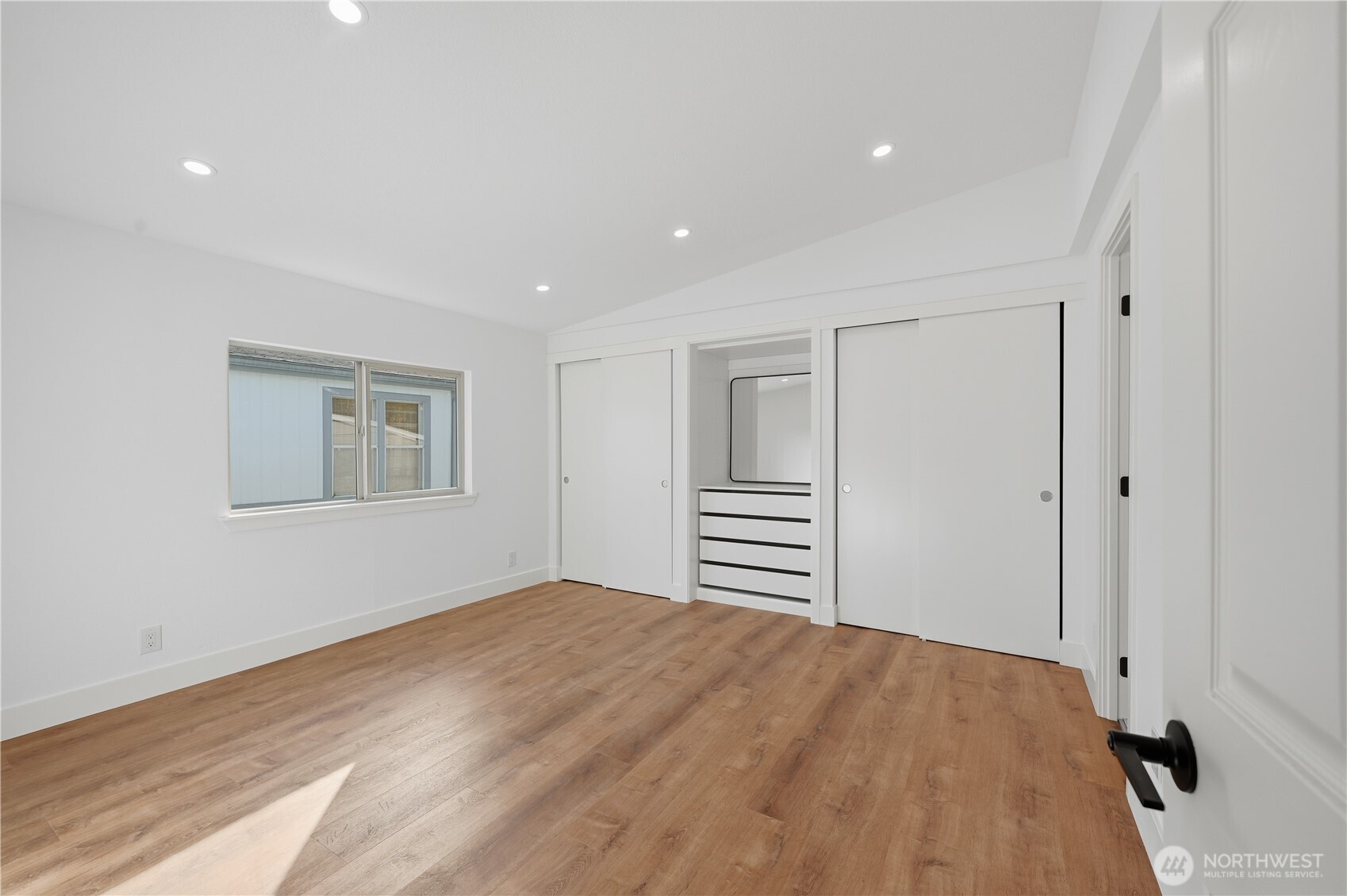 19920 67th Avenue 40 Property Photo 19