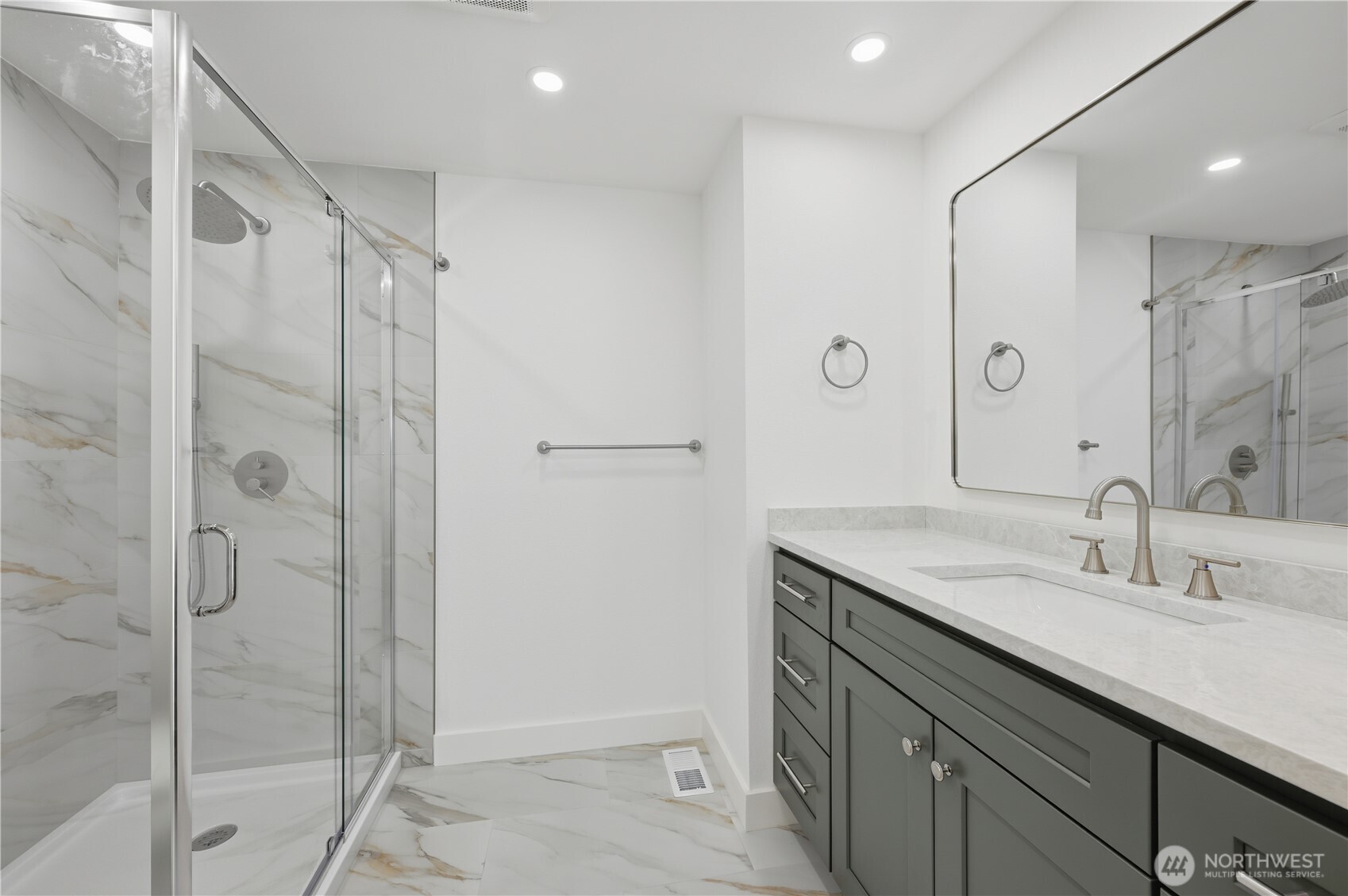 19920 67th Avenue 40 Property Photo 21