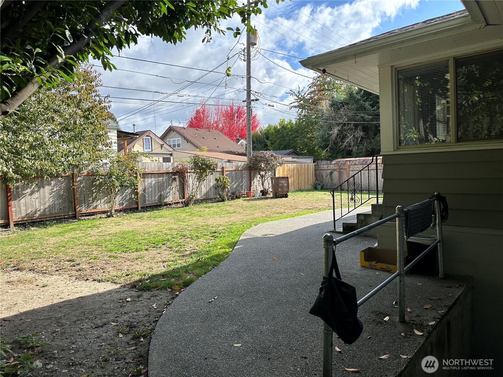 3841 S Park Avenue Property Photo 5