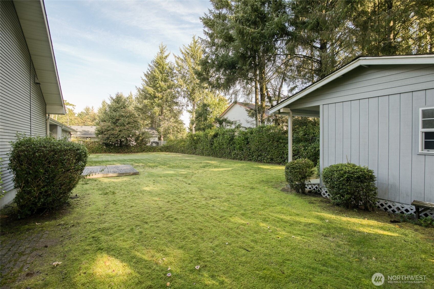 646 Woodland Loop Property Photo 28