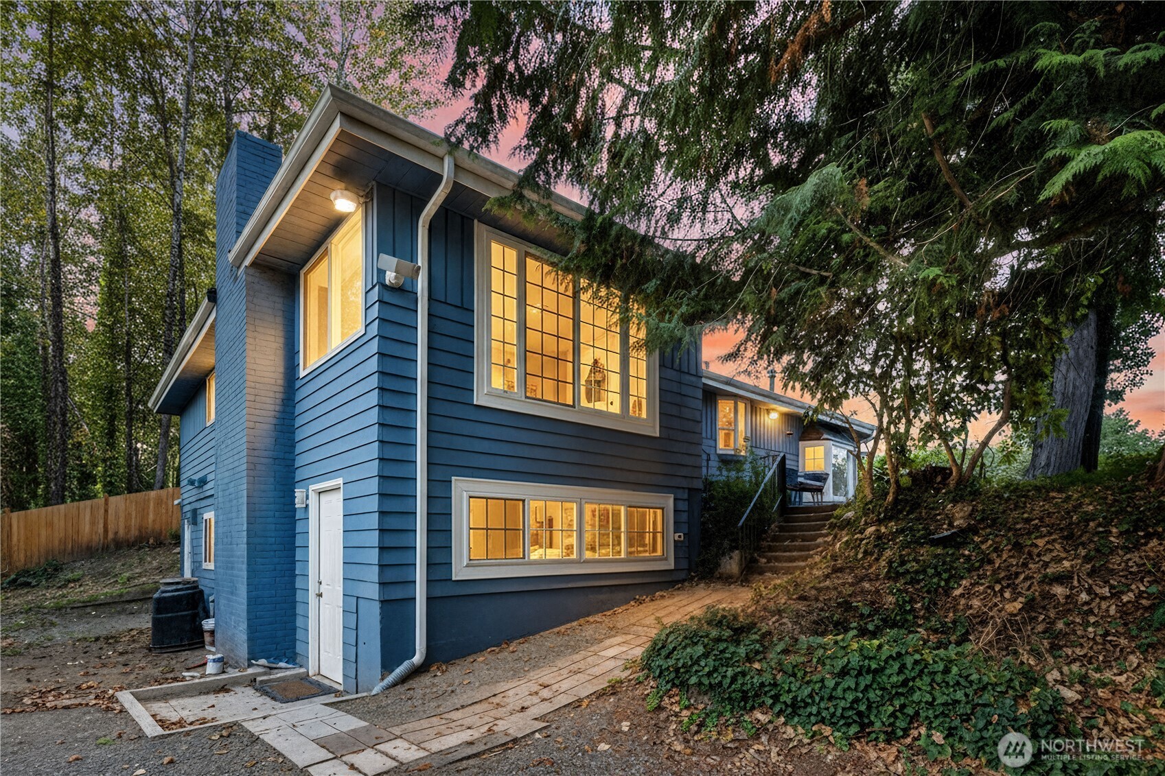 959 Hoquiam Avenue Property Photo 1