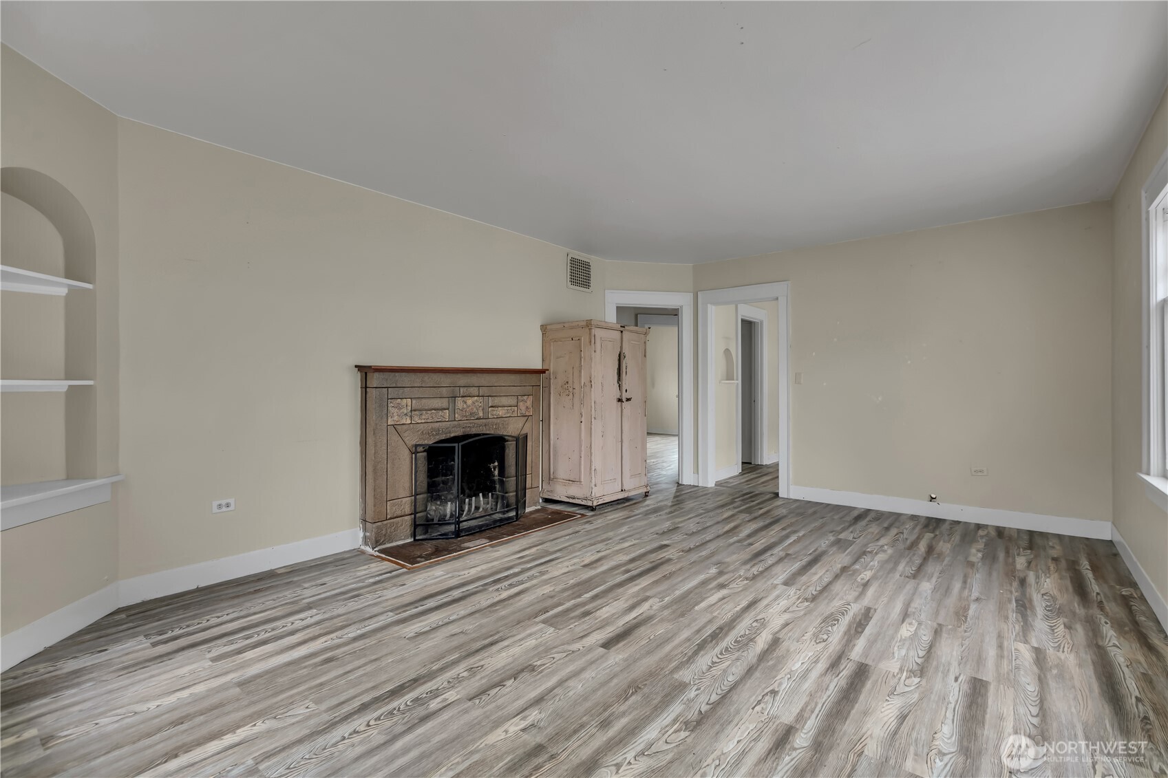 408 Karr Avenue Property Photo 5