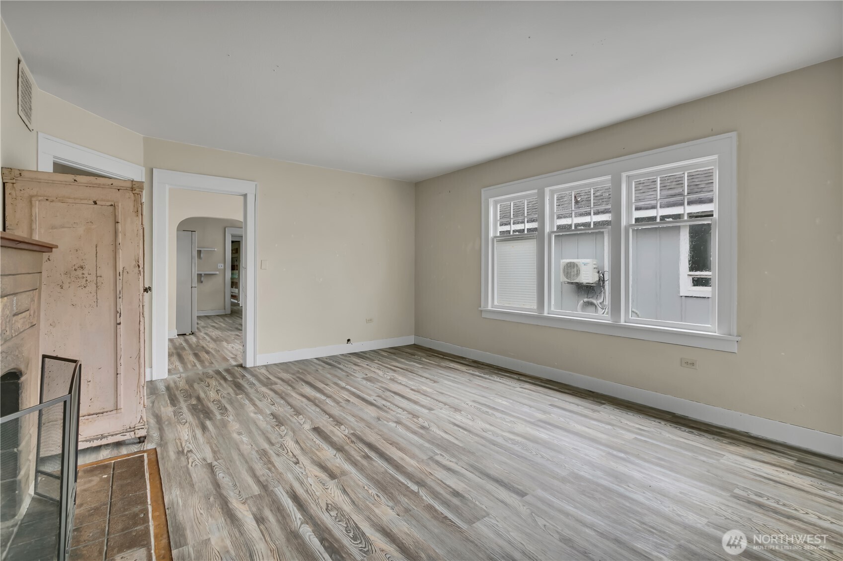 408 Karr Avenue Property Photo 6