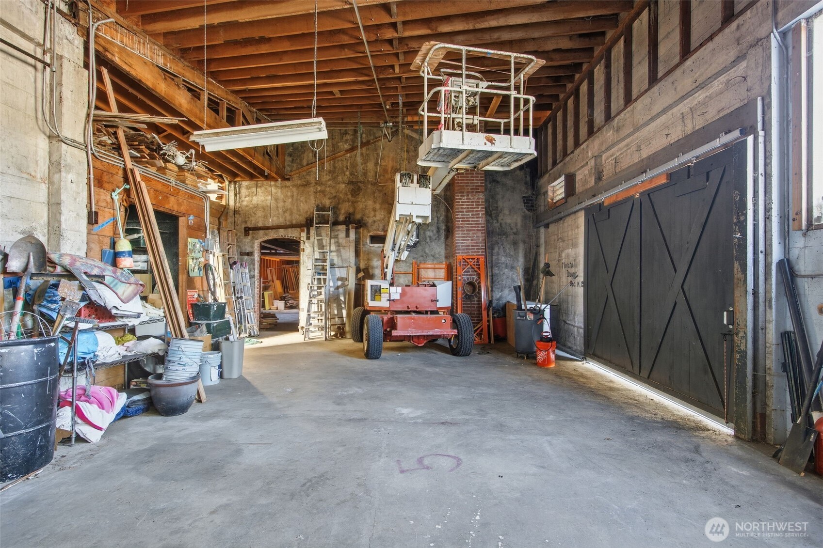 104 Spruce Street Property Photo 18