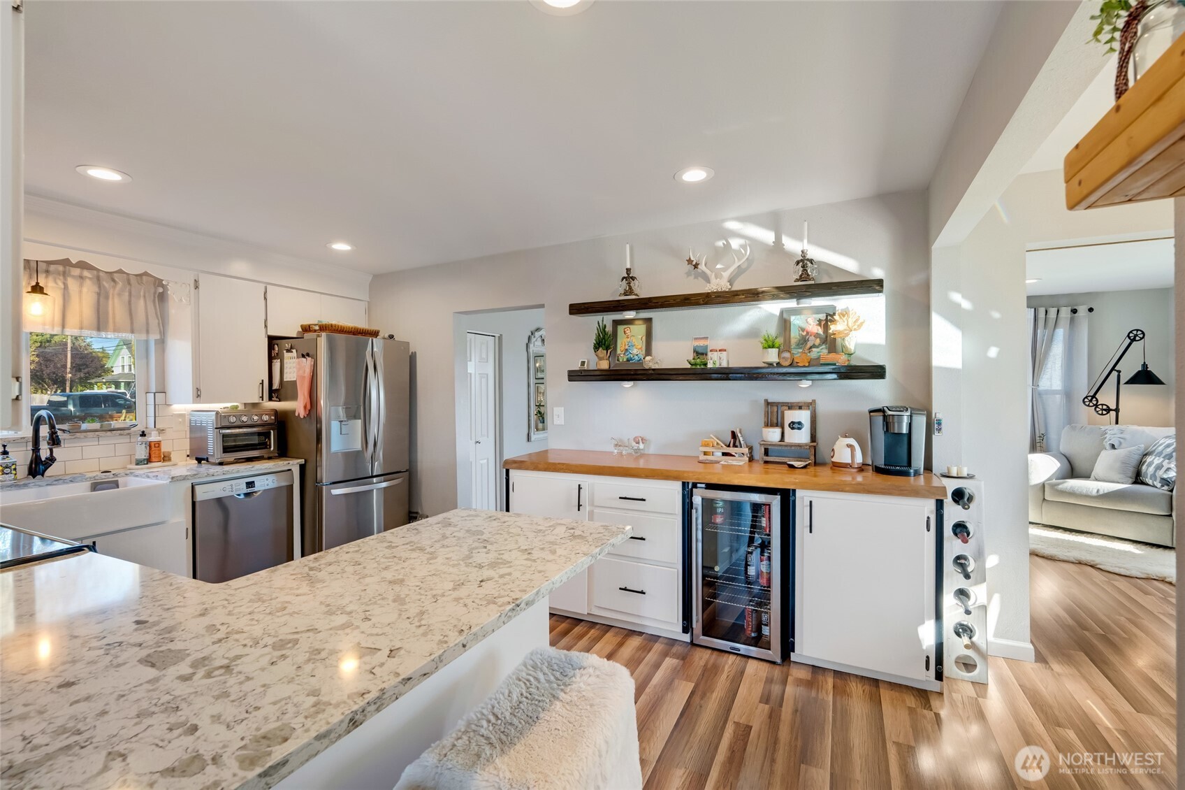 27006 103rd Drive Property Photo 4