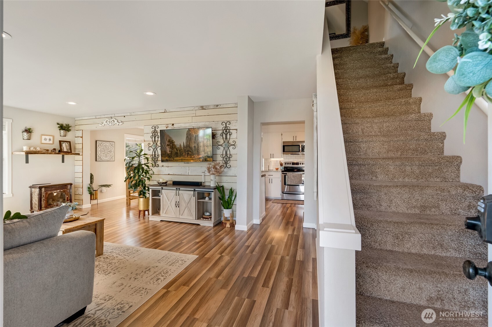 27006 103rd Drive Property Photo 7