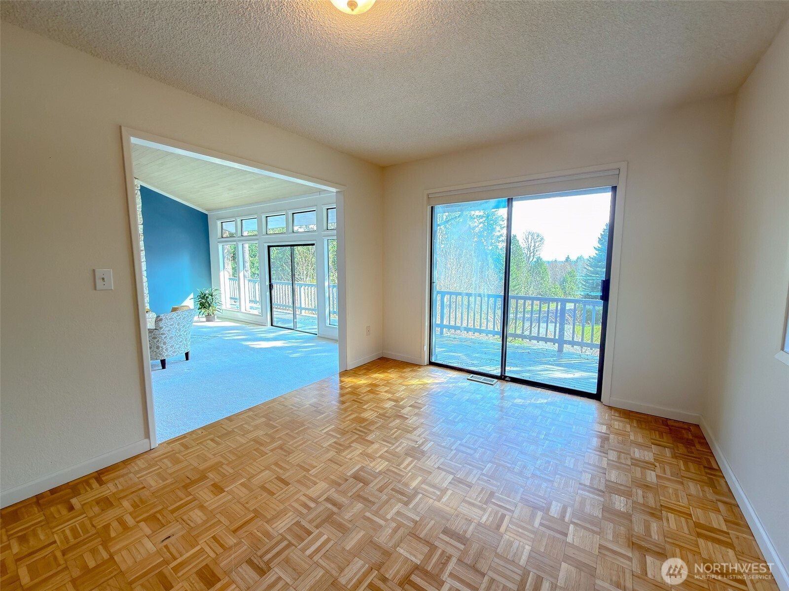 291 Pioneer Drive Property Photo 12
