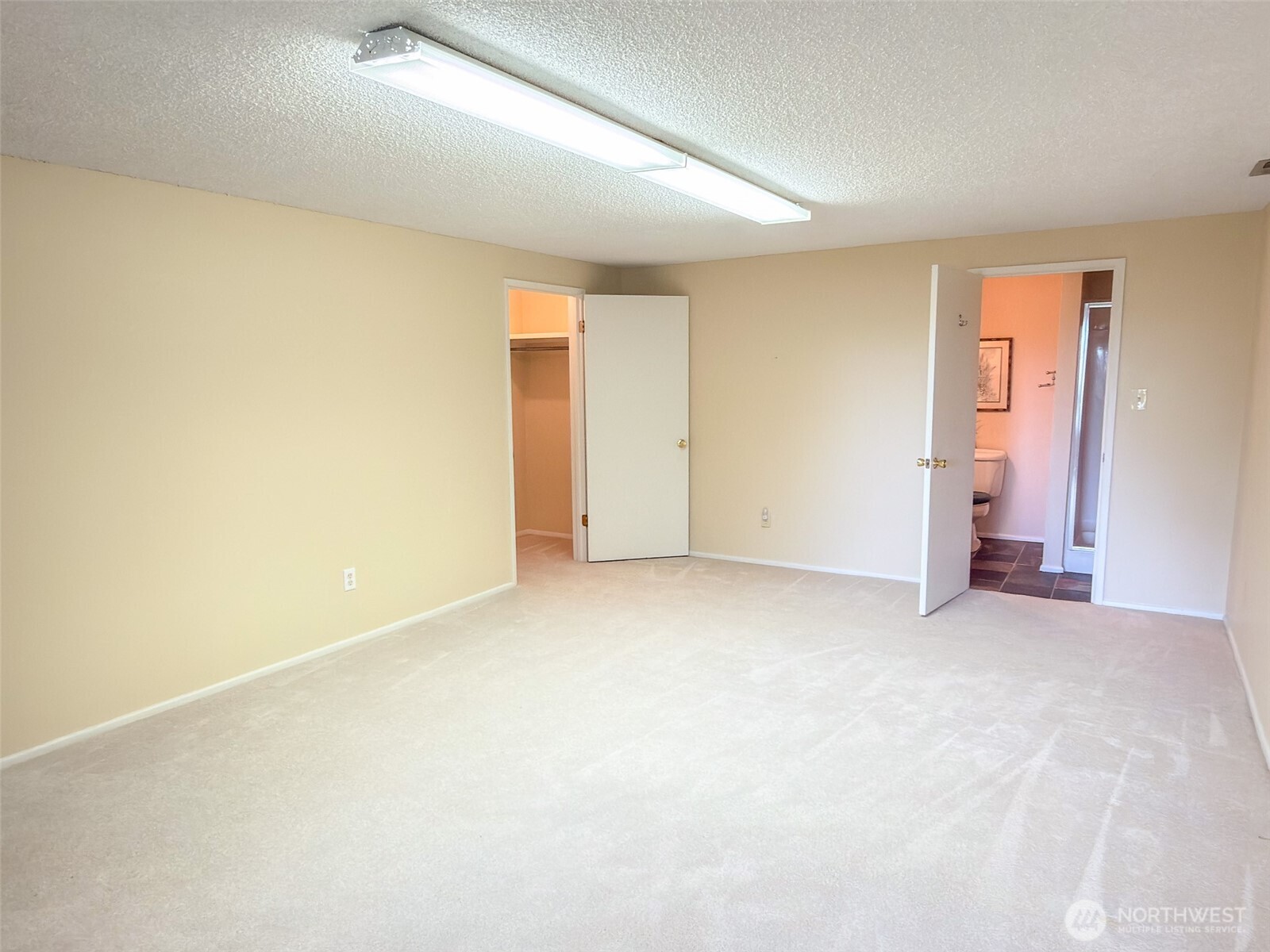 291 Pioneer Drive Property Photo 32