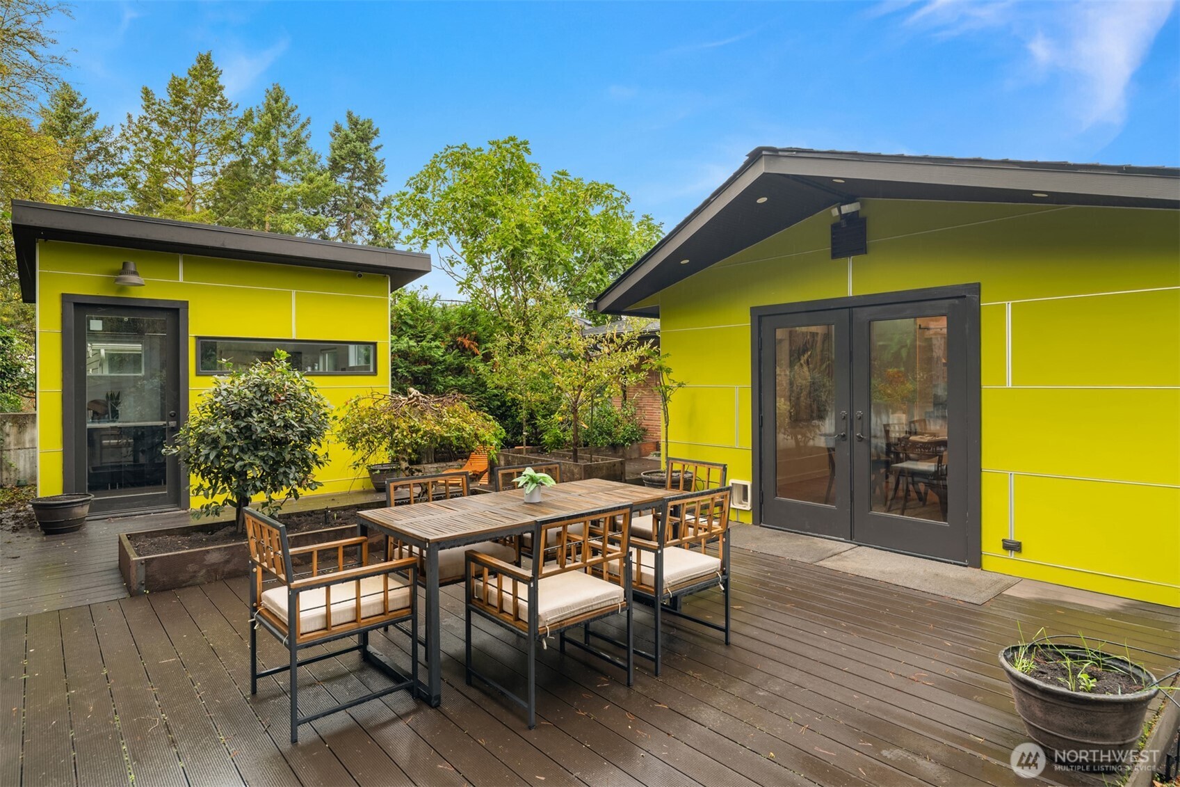 711 S Trenton Street Property Photo 5