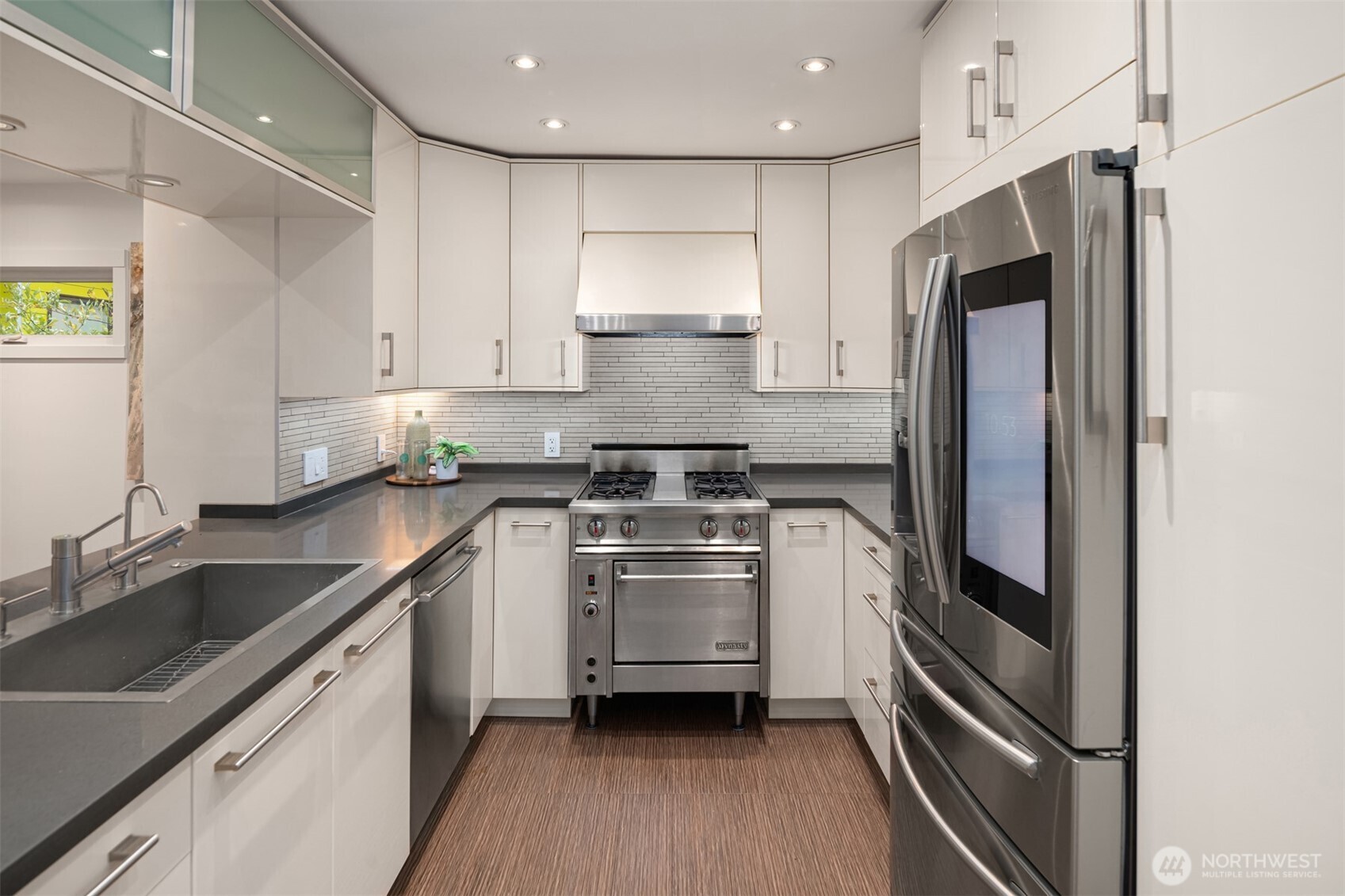 711 S Trenton Street Property Photo 16