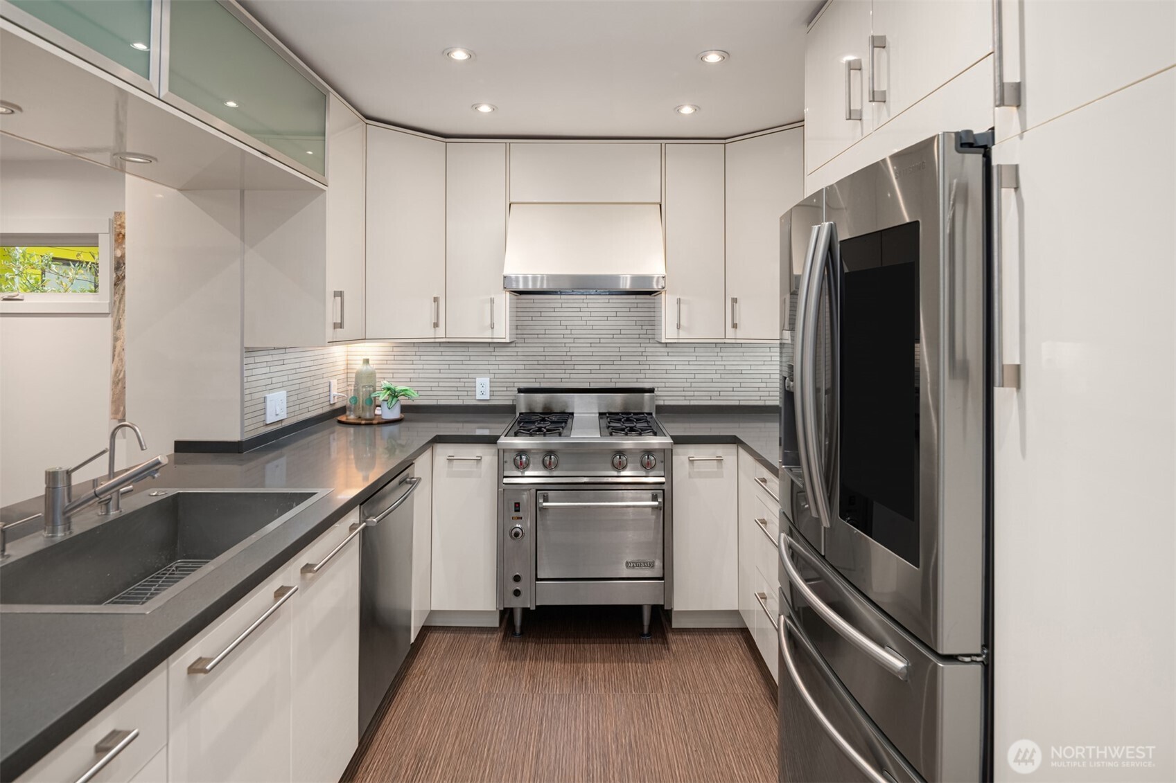 711 S Trenton Street Property Photo 17