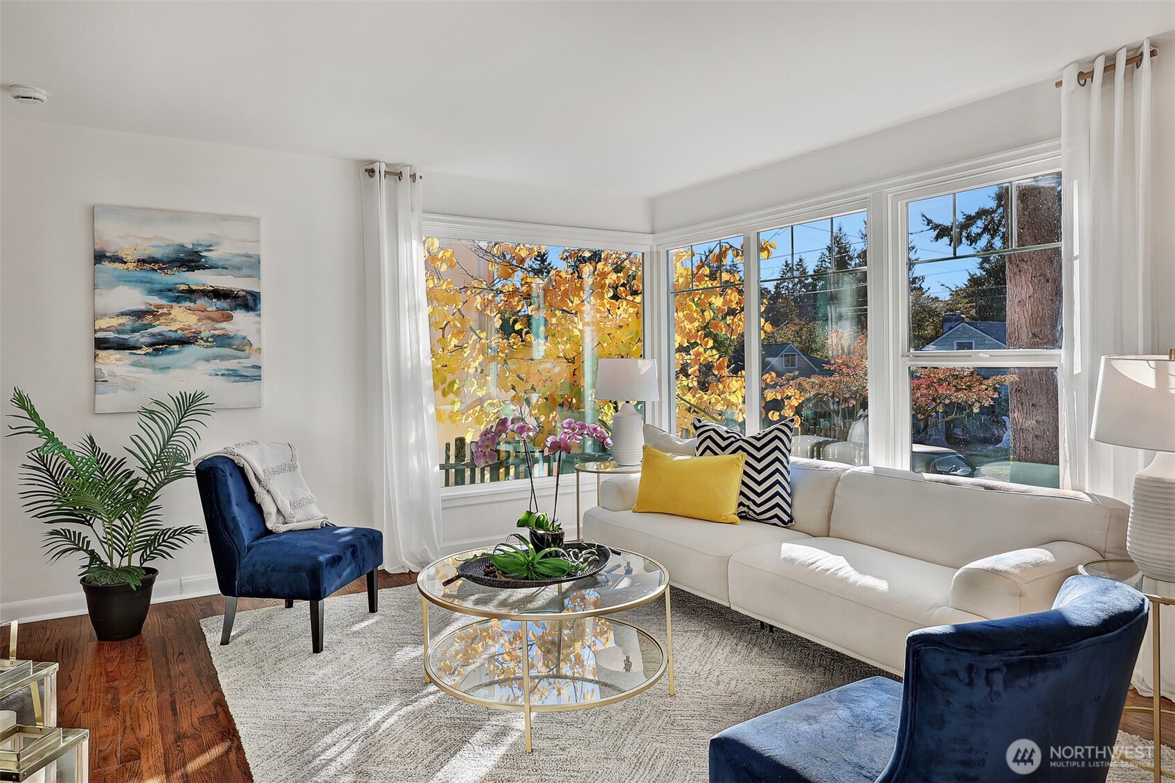 11034 Evanston Avenue Property Photo 4