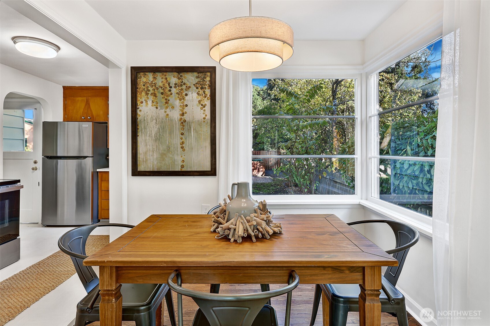 11034 Evanston Avenue Property Photo 6