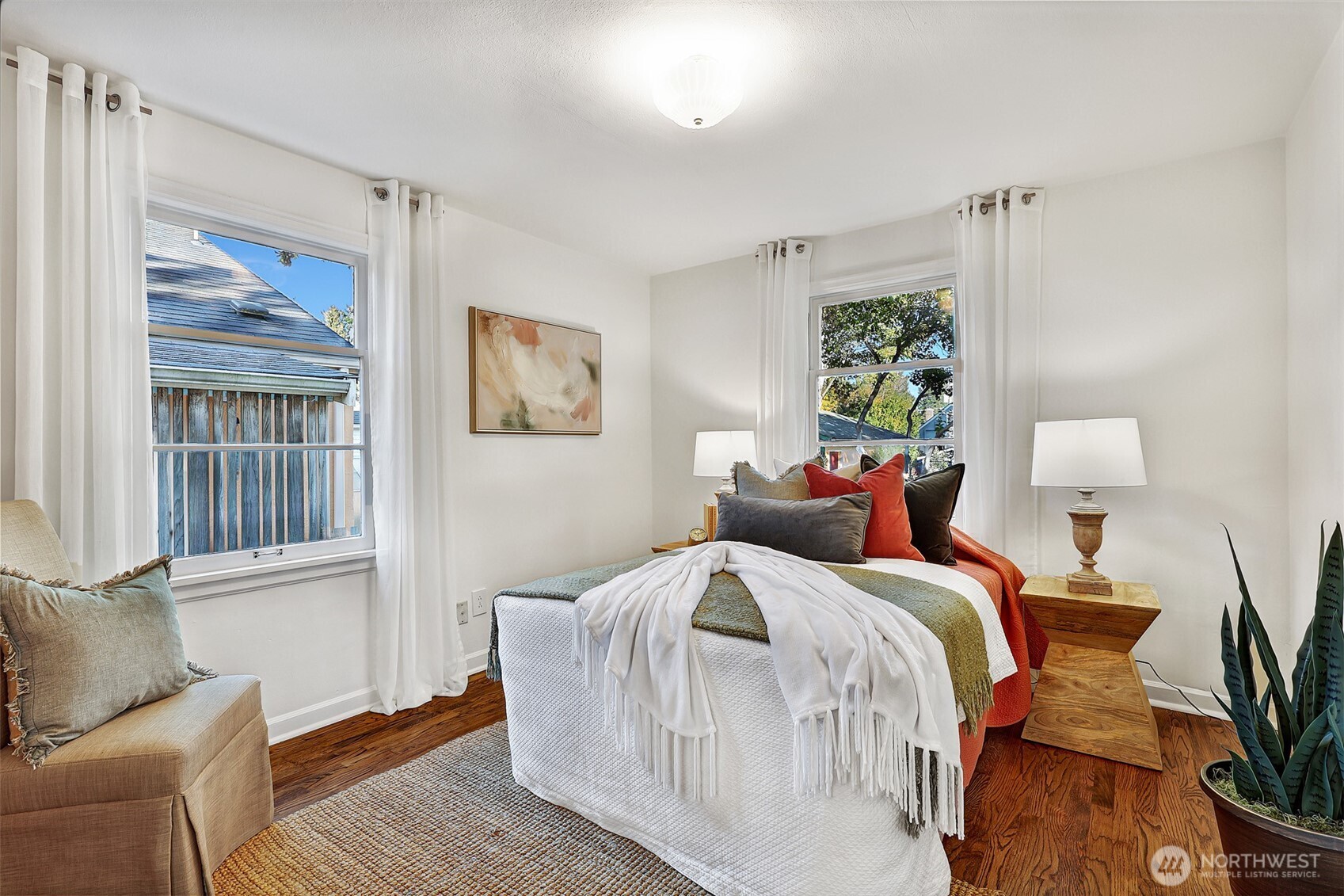 11034 Evanston Avenue Property Photo 13