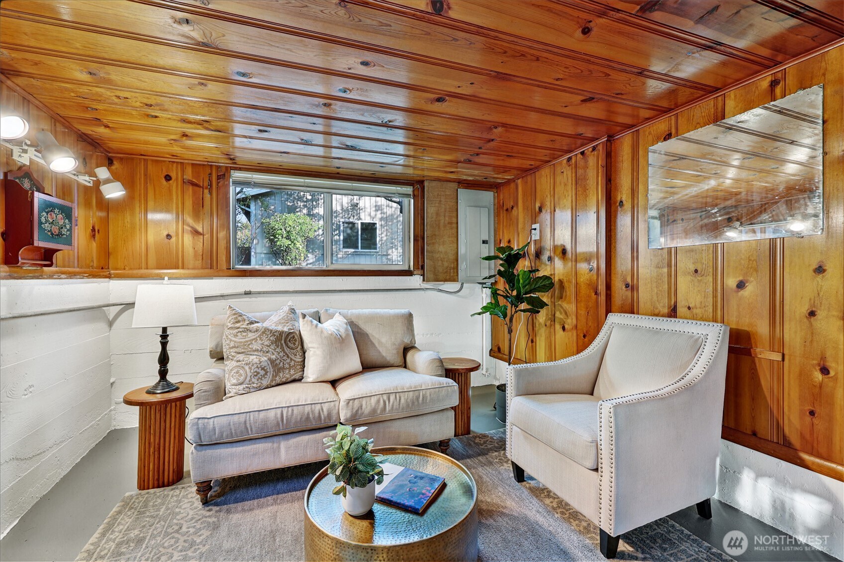 11034 Evanston Avenue Property Photo 18