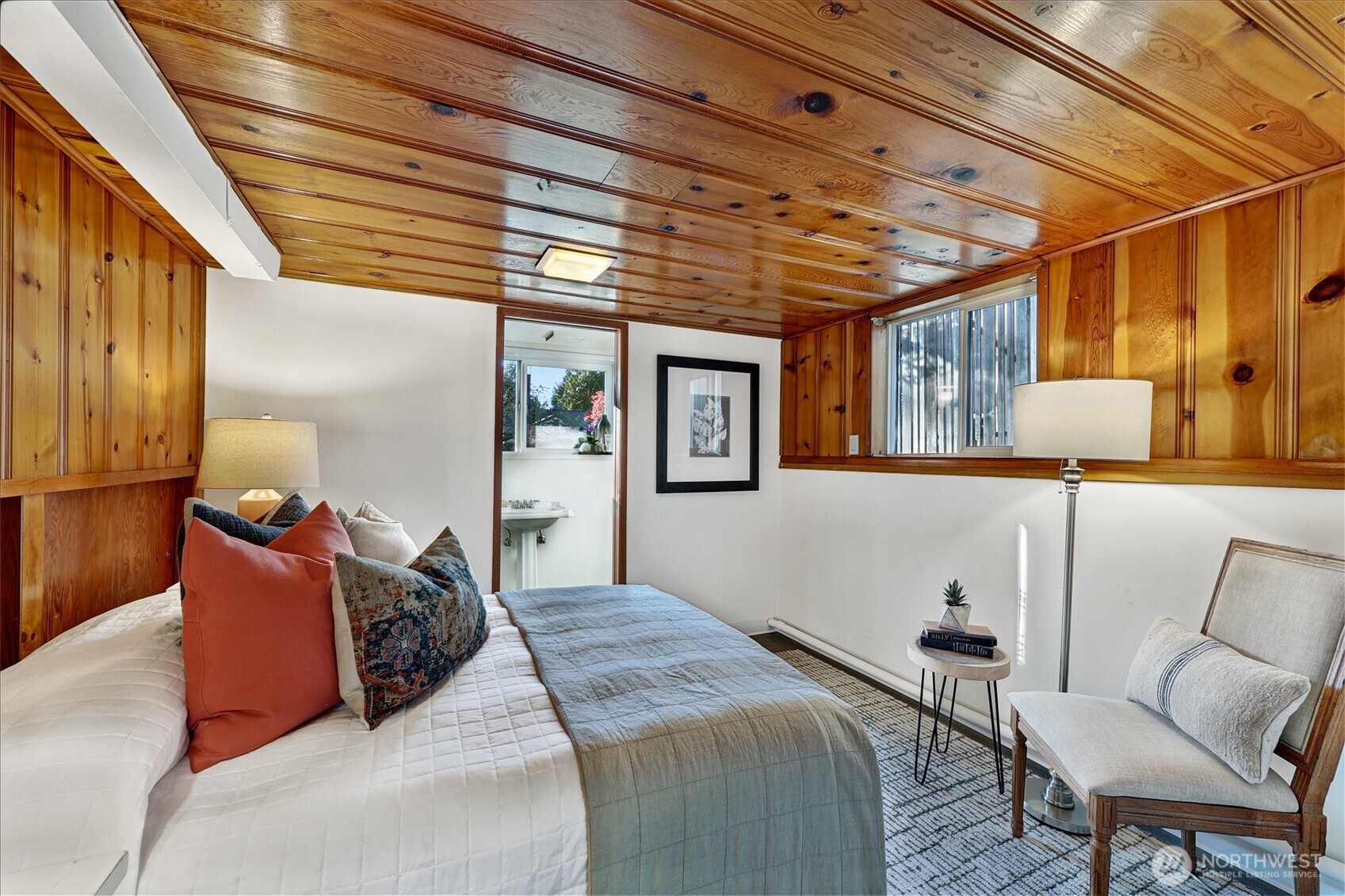 11034 Evanston Avenue Property Photo 20