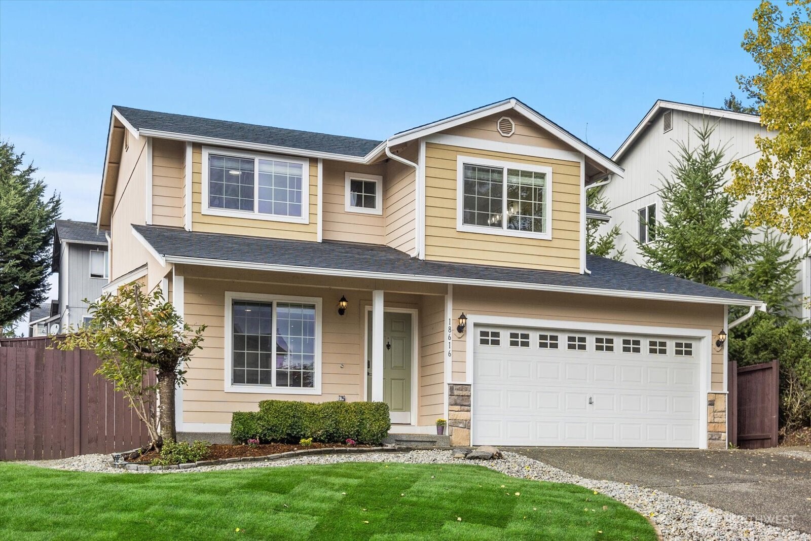 18616 85th Ave Property Photo 1