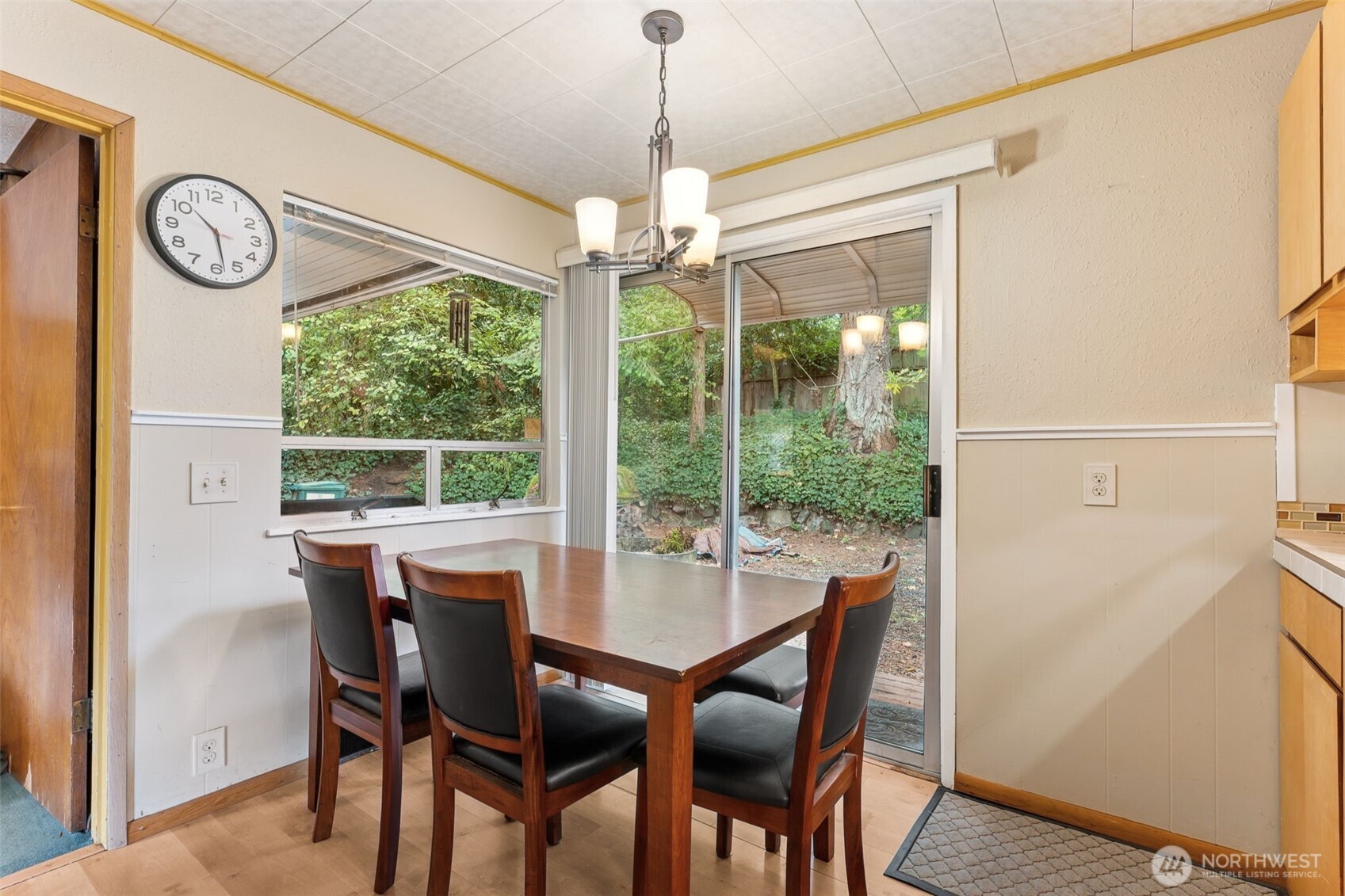 16051 21st Avenue Property Photo 7