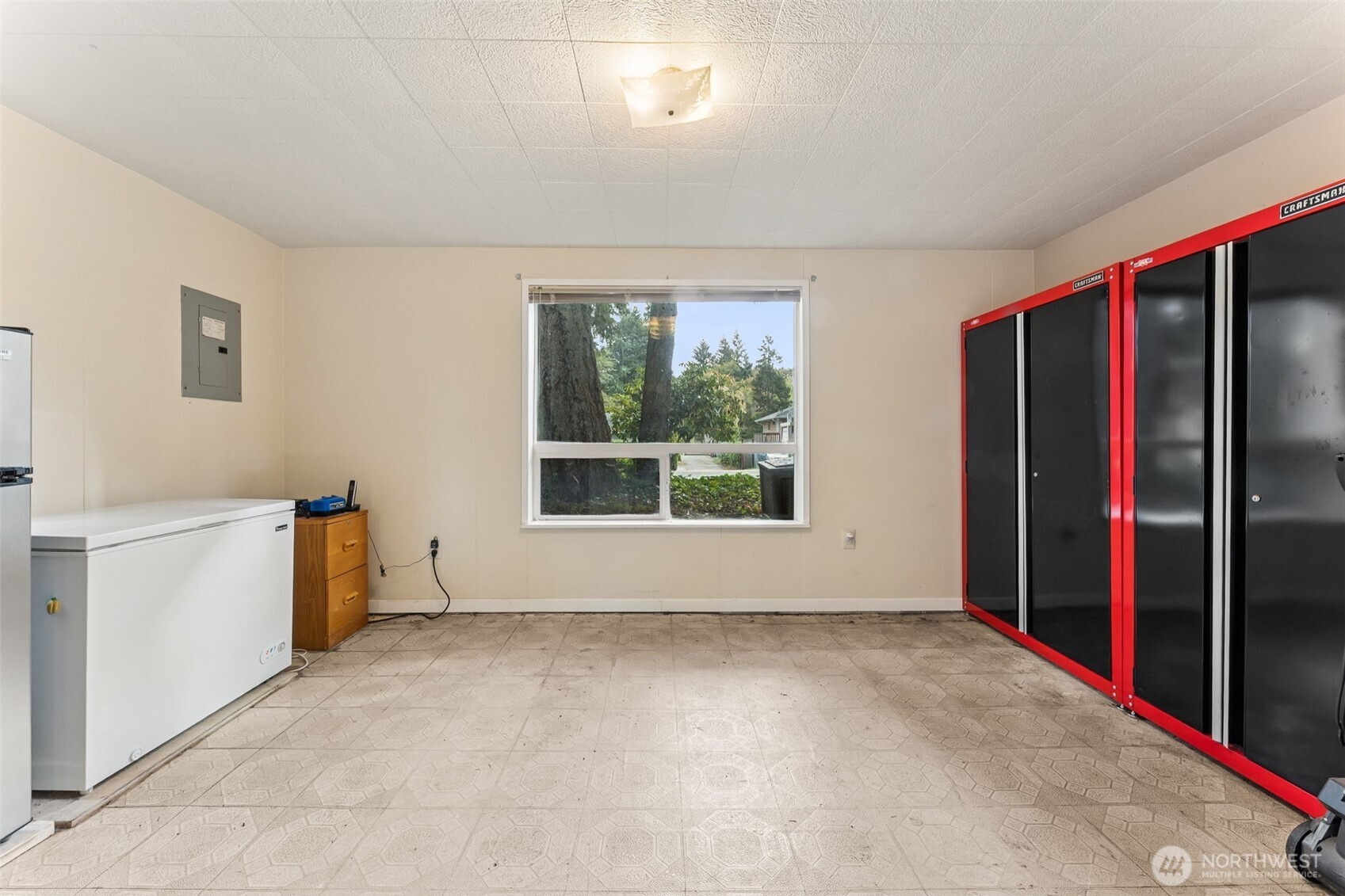 16051 21st Avenue Property Photo 17