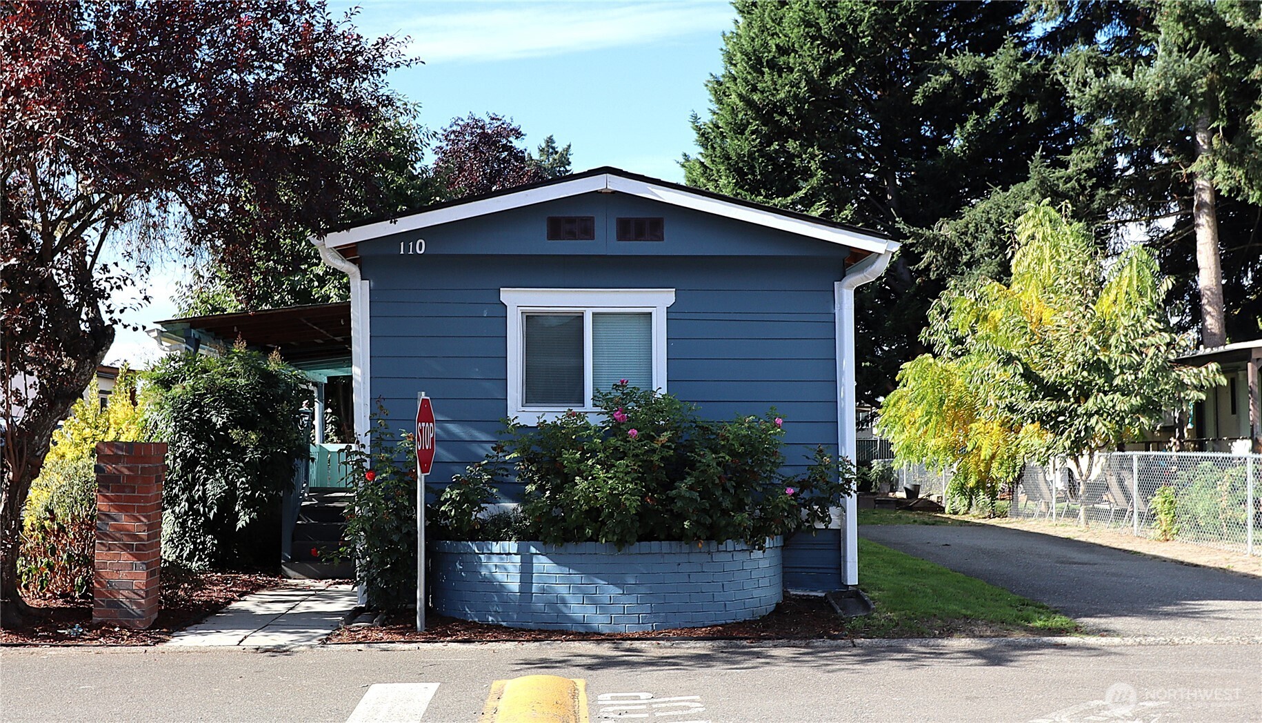 401 37th Street 110 Property Photo 1