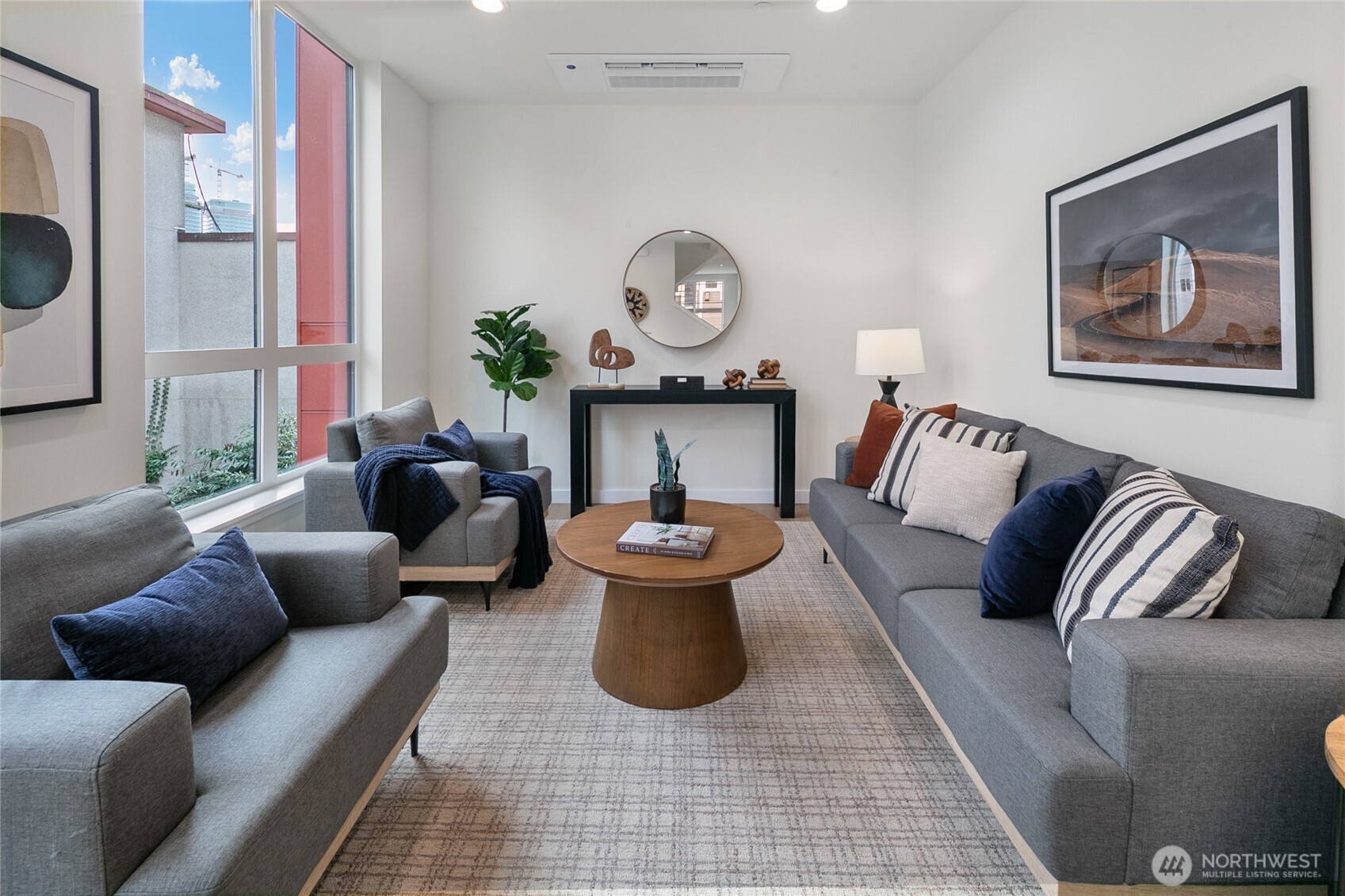 318 F Bellevue Avenue Property Photo 8