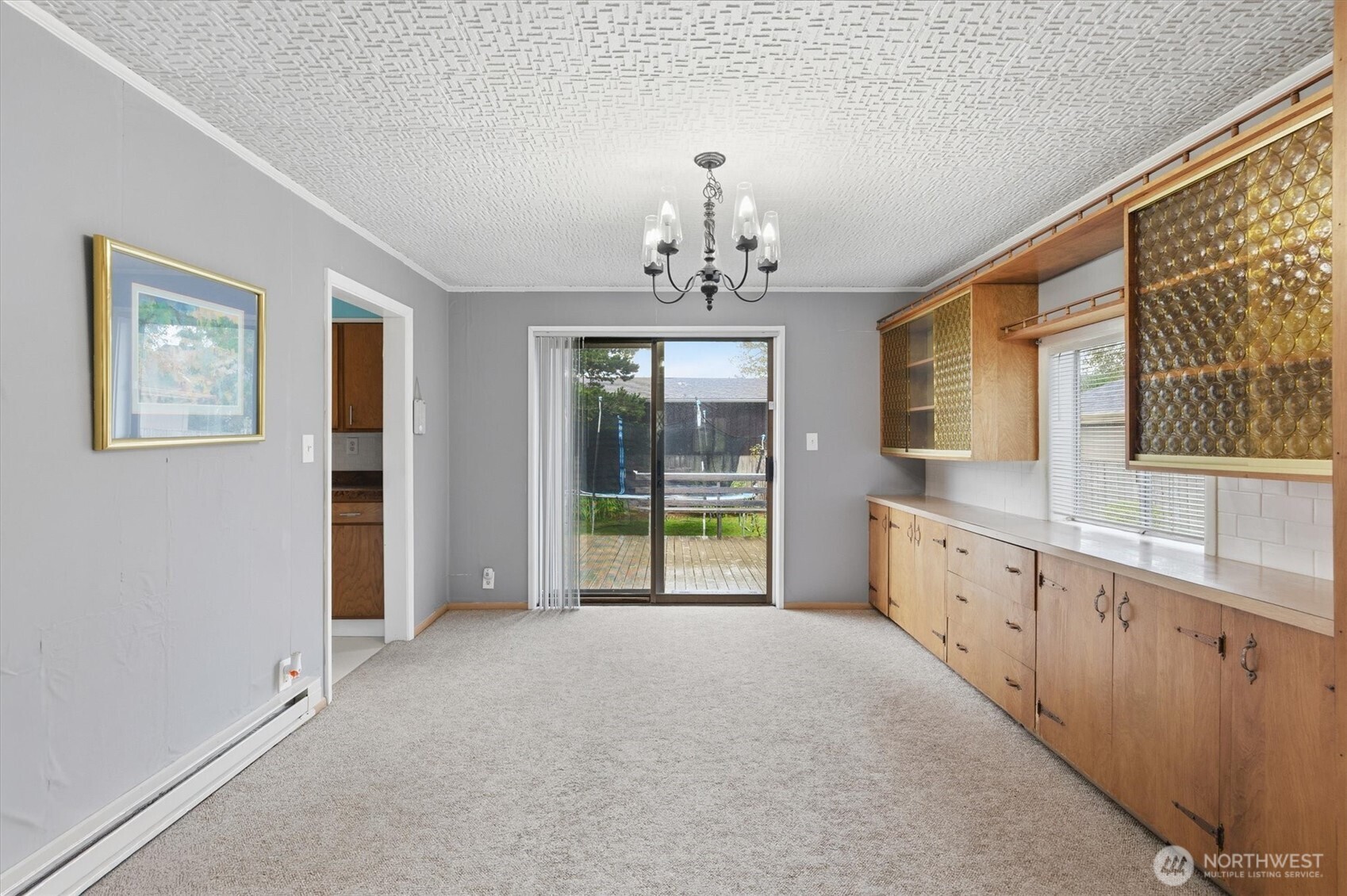 4514 L Place Property Photo 6