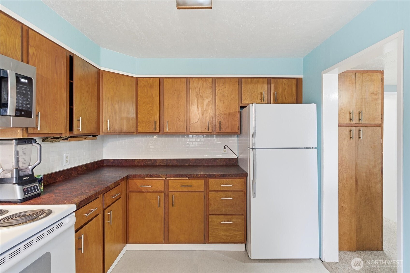 4514 L Place Property Photo 10