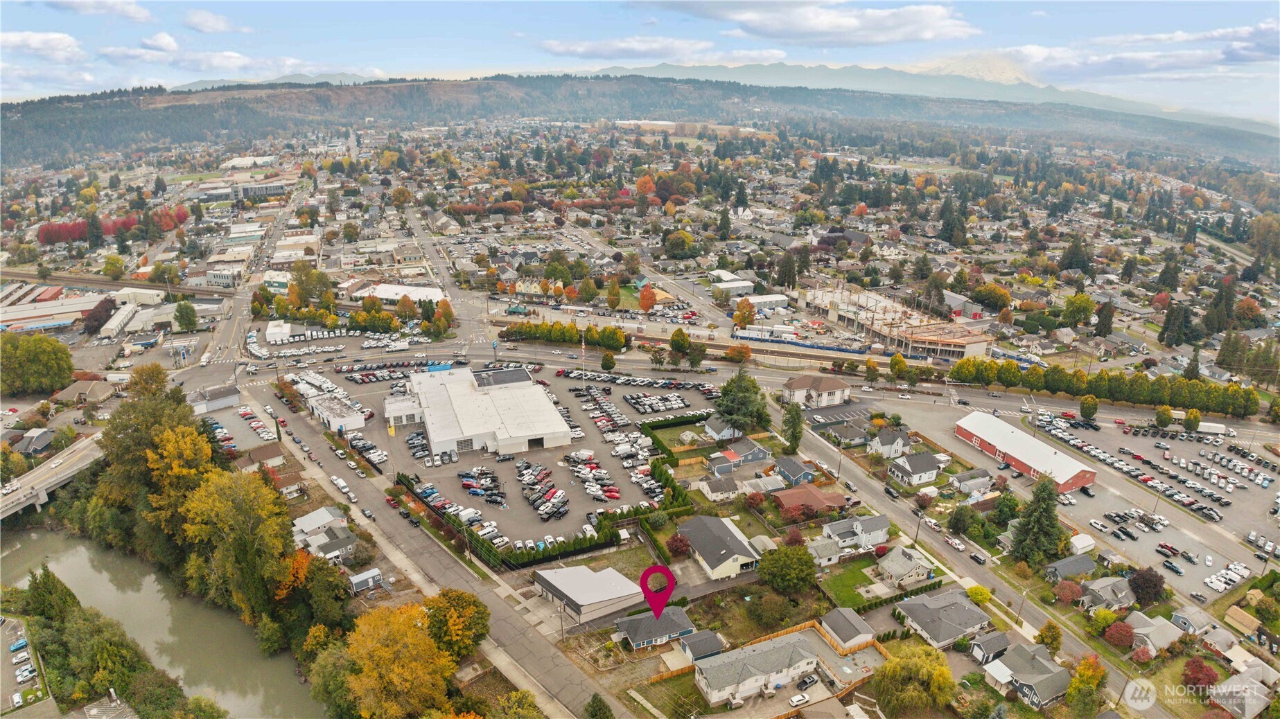 624 W Main Street Property Photo 1