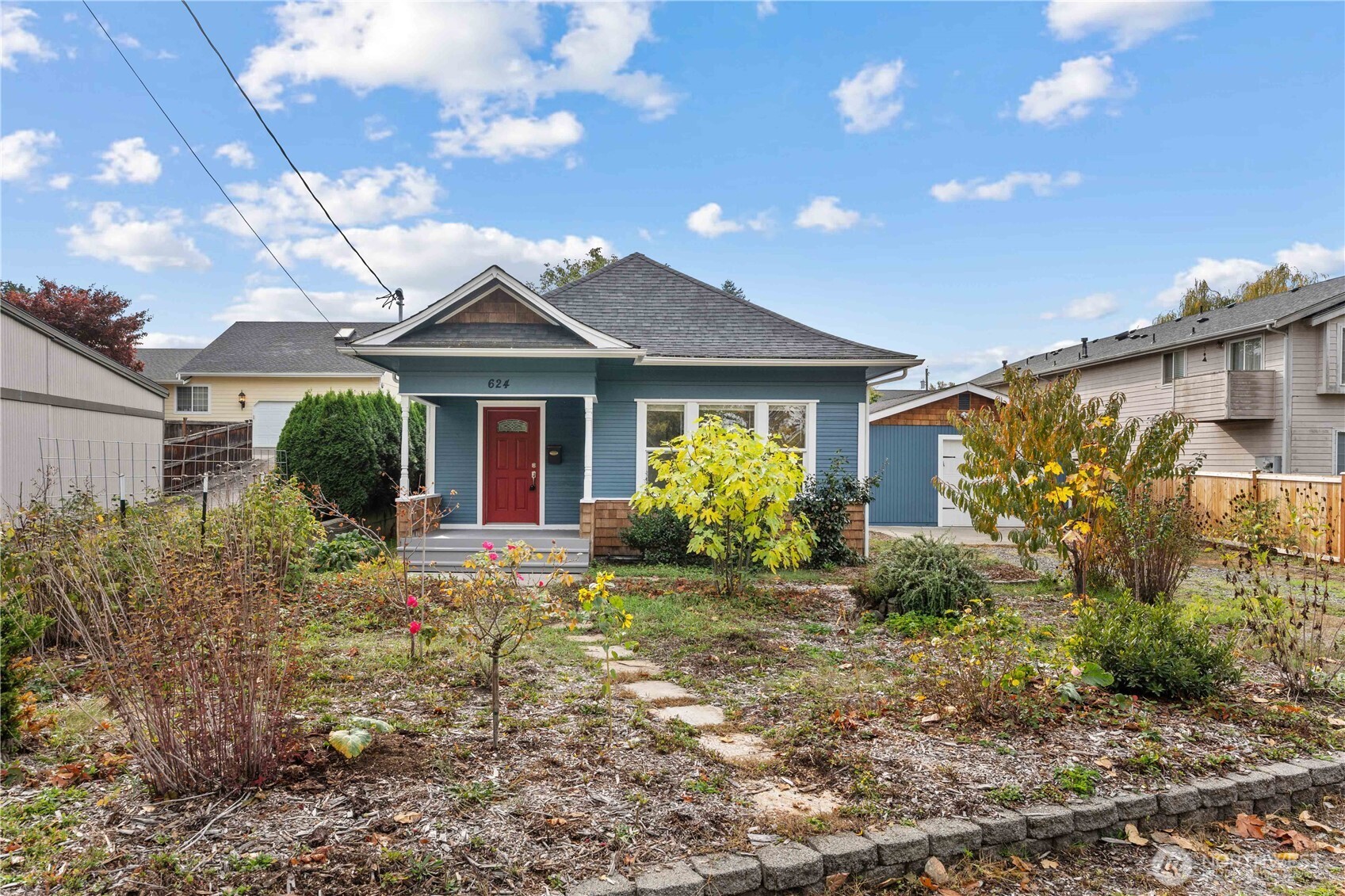 624 W Main Street Property Photo 3