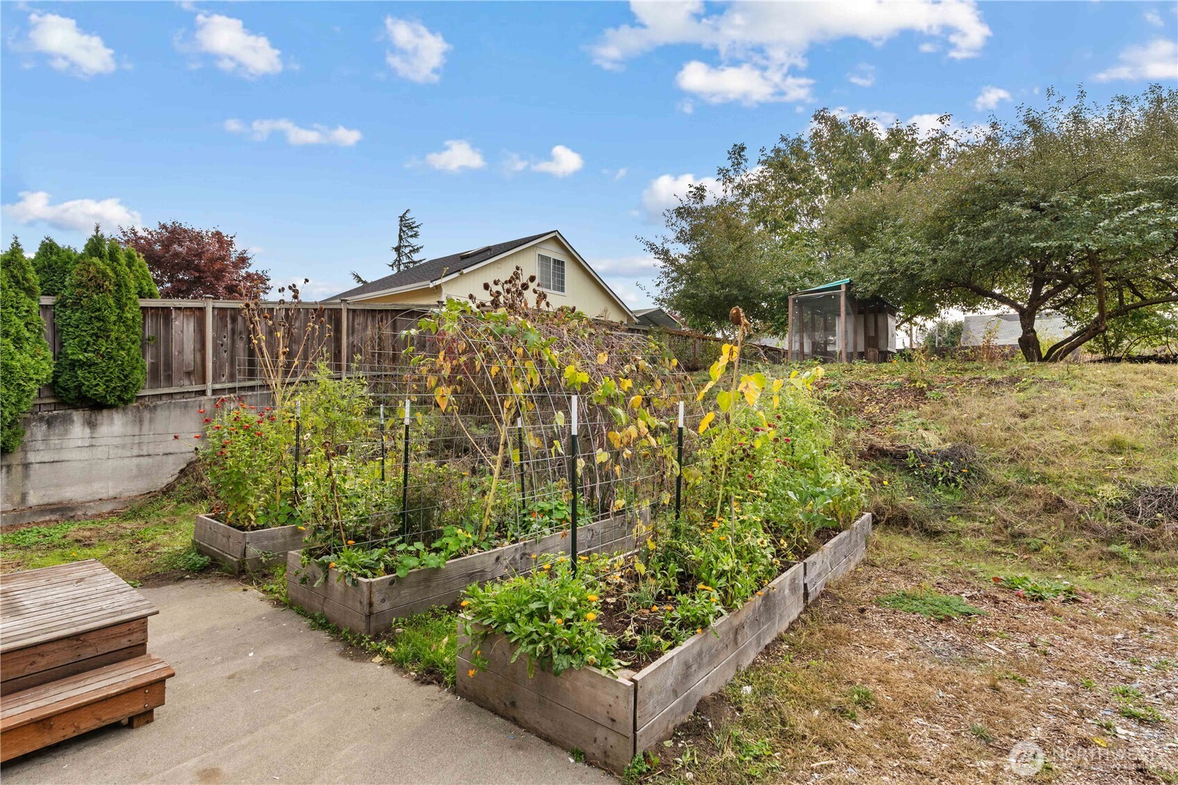 624 W Main Street Property Photo 21